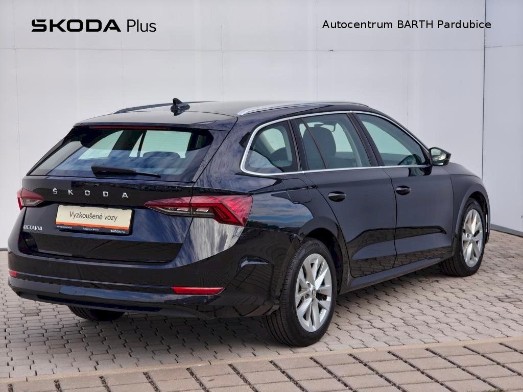 Škoda Octavia, Combi / 2,0 TDI / 110 kW / Sty - fotka 2