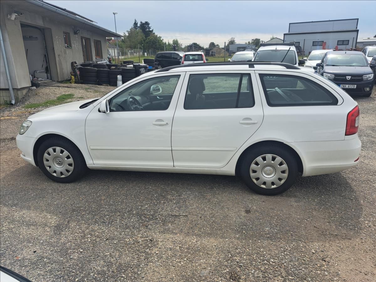 Škoda Octavia, 1,6 TDI Greenline - fotka 6