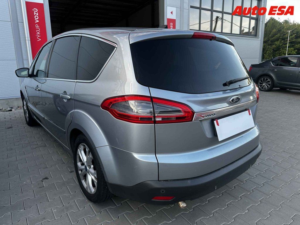 Ford S-MAX, 2.0 TDCi,AT,xenon,kůže - fotka 2