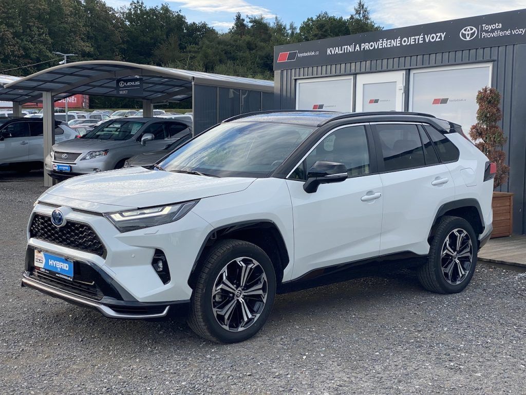 Toyota Rav4, 2.5Plug-in, ČR, Selection, 4x4 - fotka 4