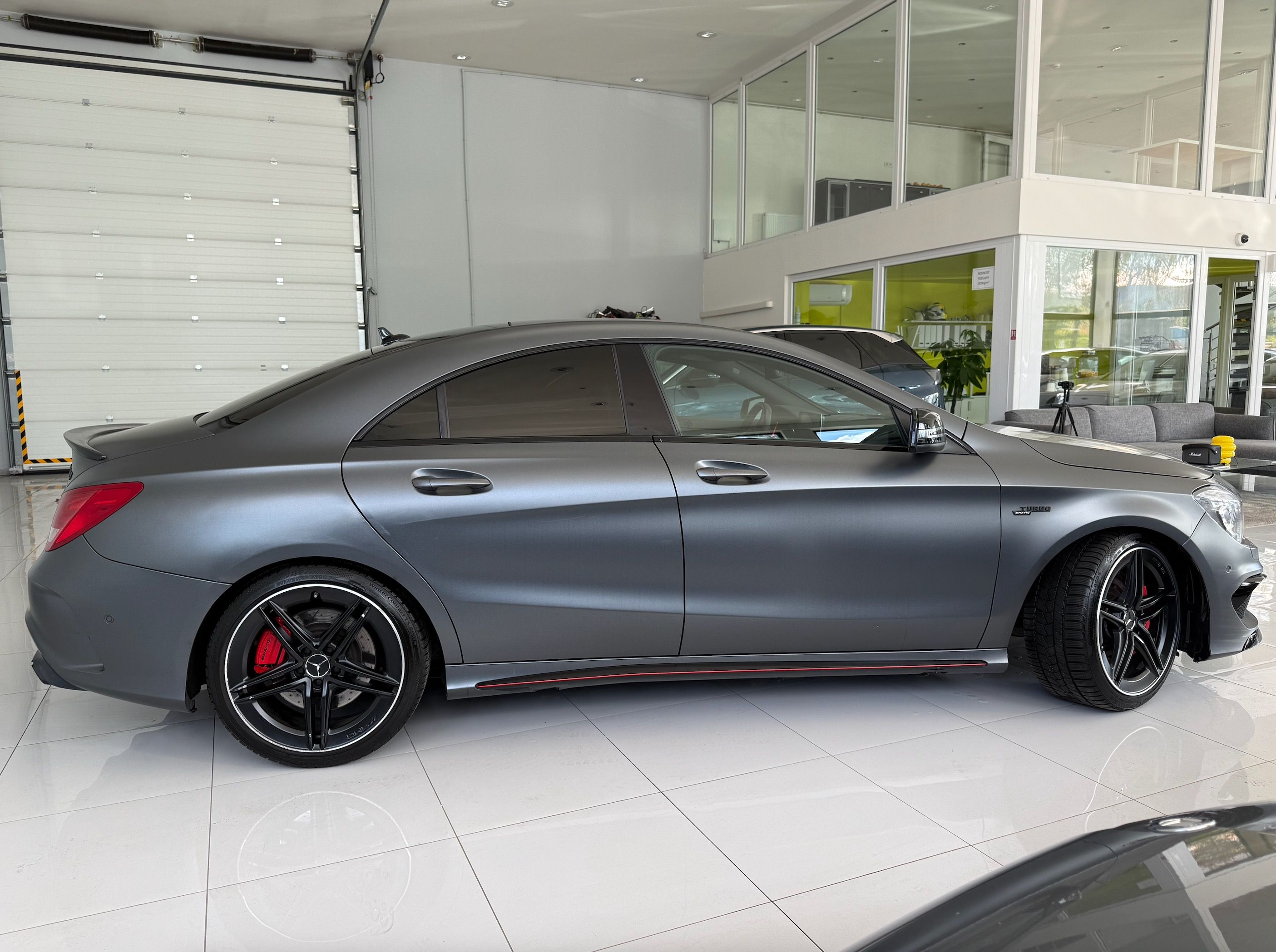 Mercedes-Benz CLA, AMG 2.0 BENZIN - fotka 5