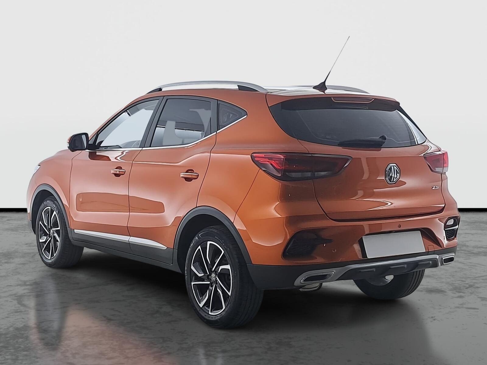 MG ZS, 1.0 Turbo, Automat, ČR,1.maj - fotka 4