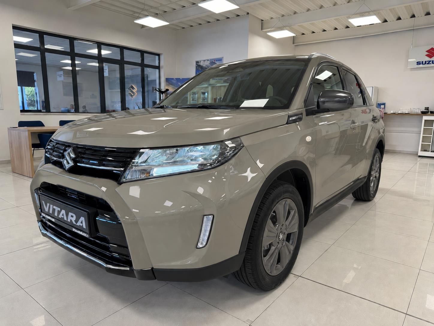 Suzuki Vitara, PREMIUM 1,4  A/T 4x2