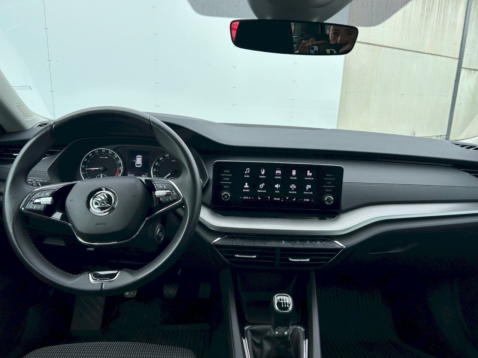 Škoda Octavia, OCTAVIA COM AMB TD 85/2.0 M6F - fotka 5