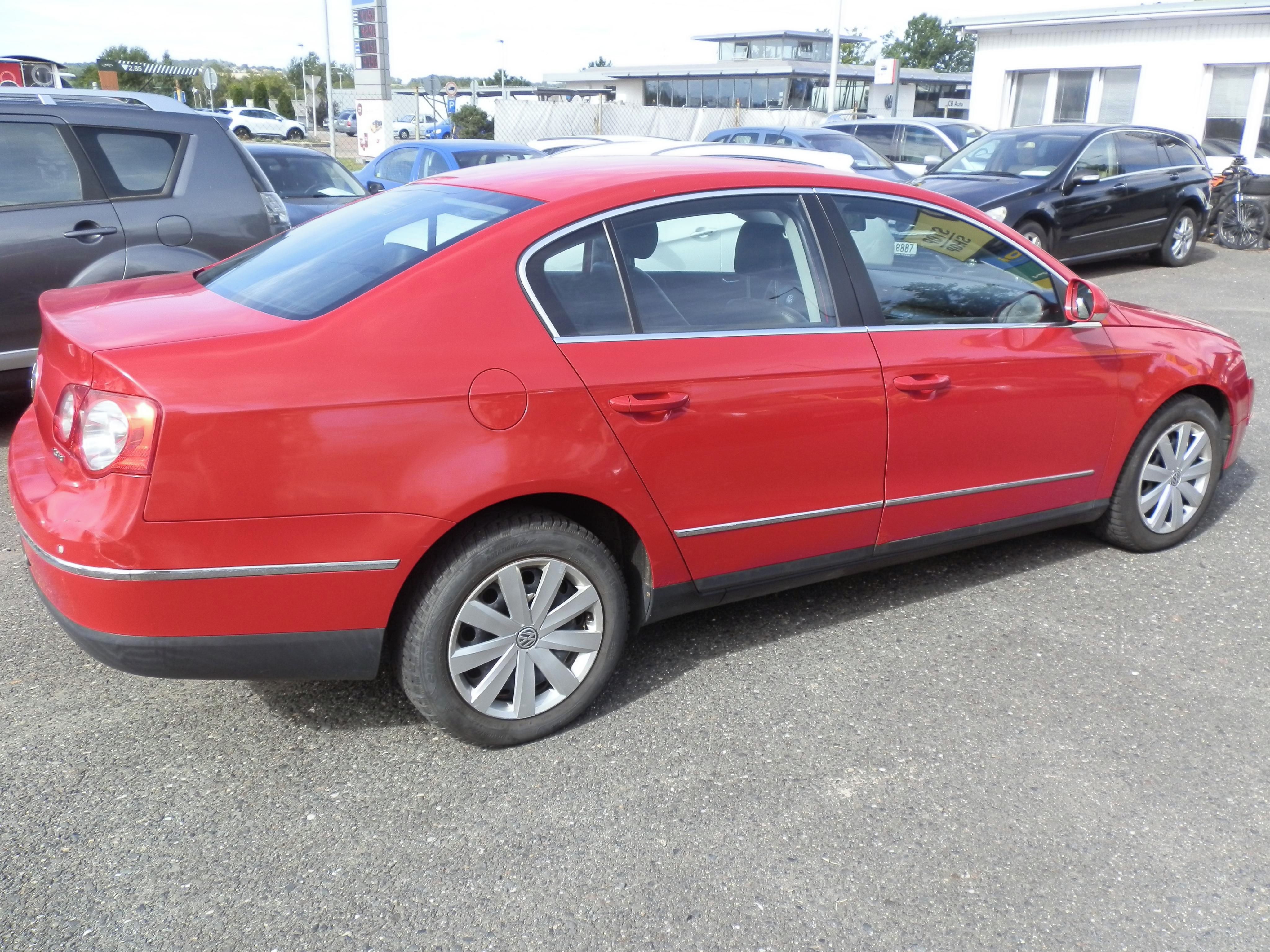 Volkswagen Passat, 2,0 FSi DSG - fotka 5