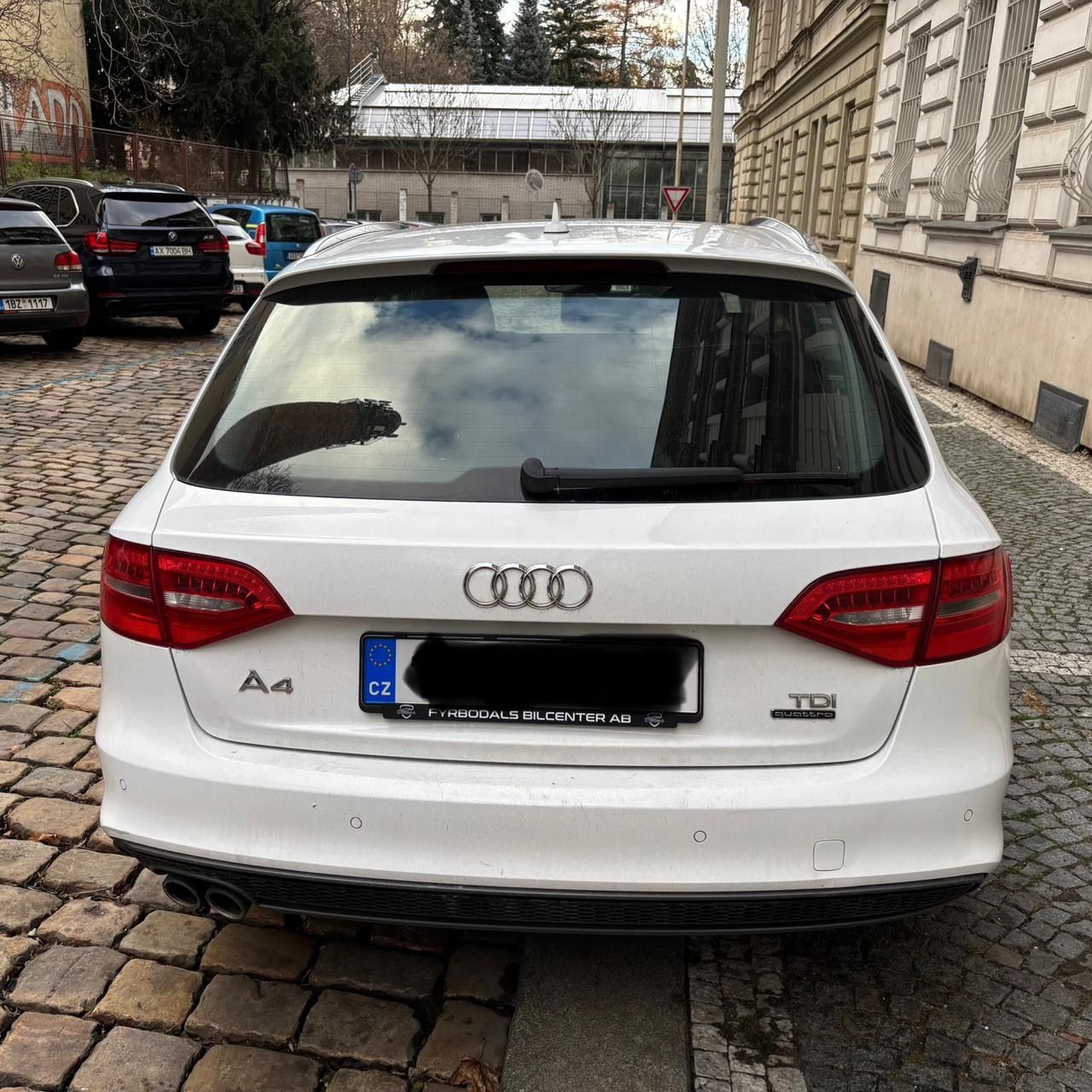 Audi A4 Avant, Audi A4 S-line 2.0 TDI Quattro - fotka 4