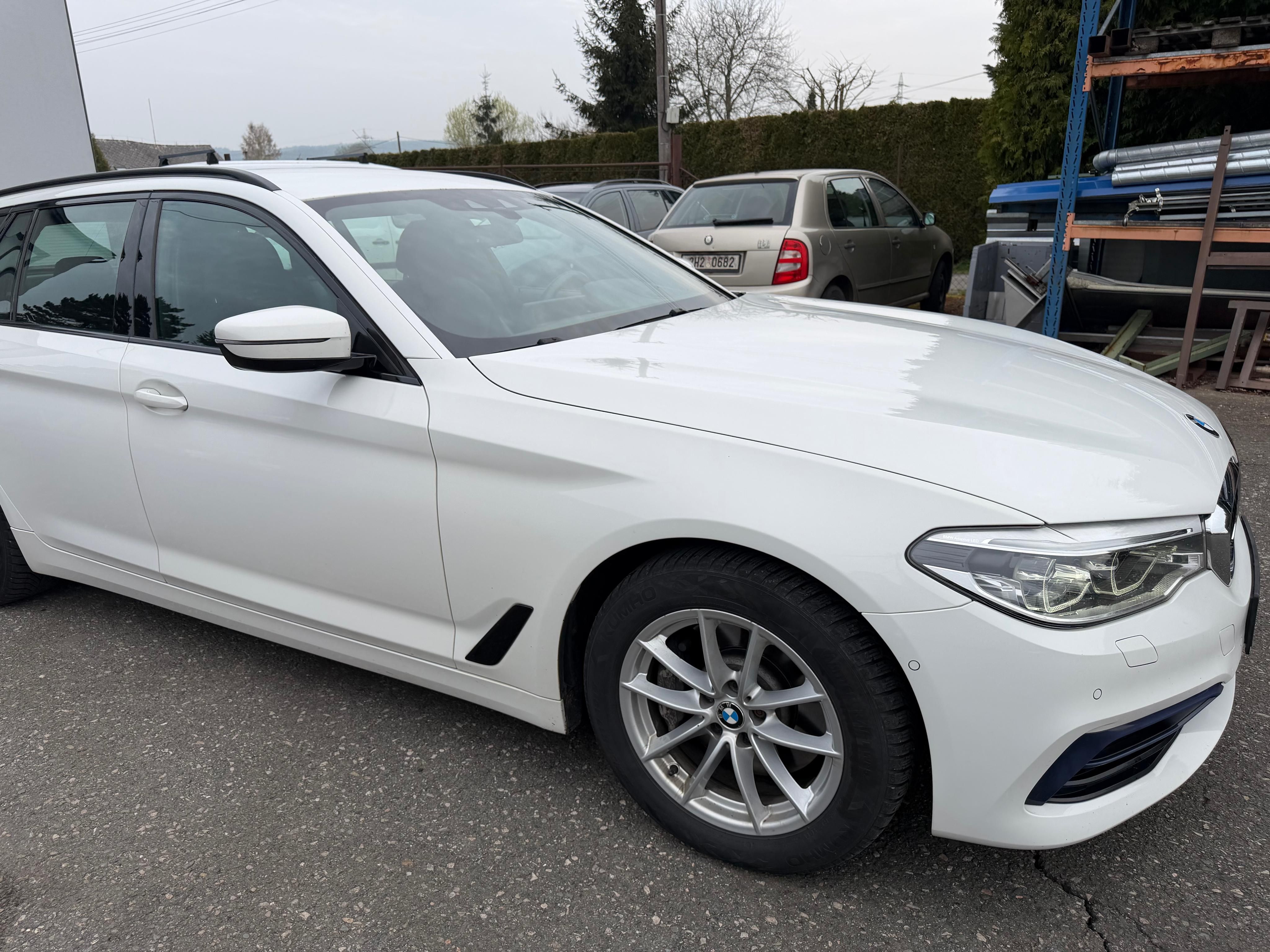 BMW Řada 5, BMW 530D XDRIVE - fotka 2