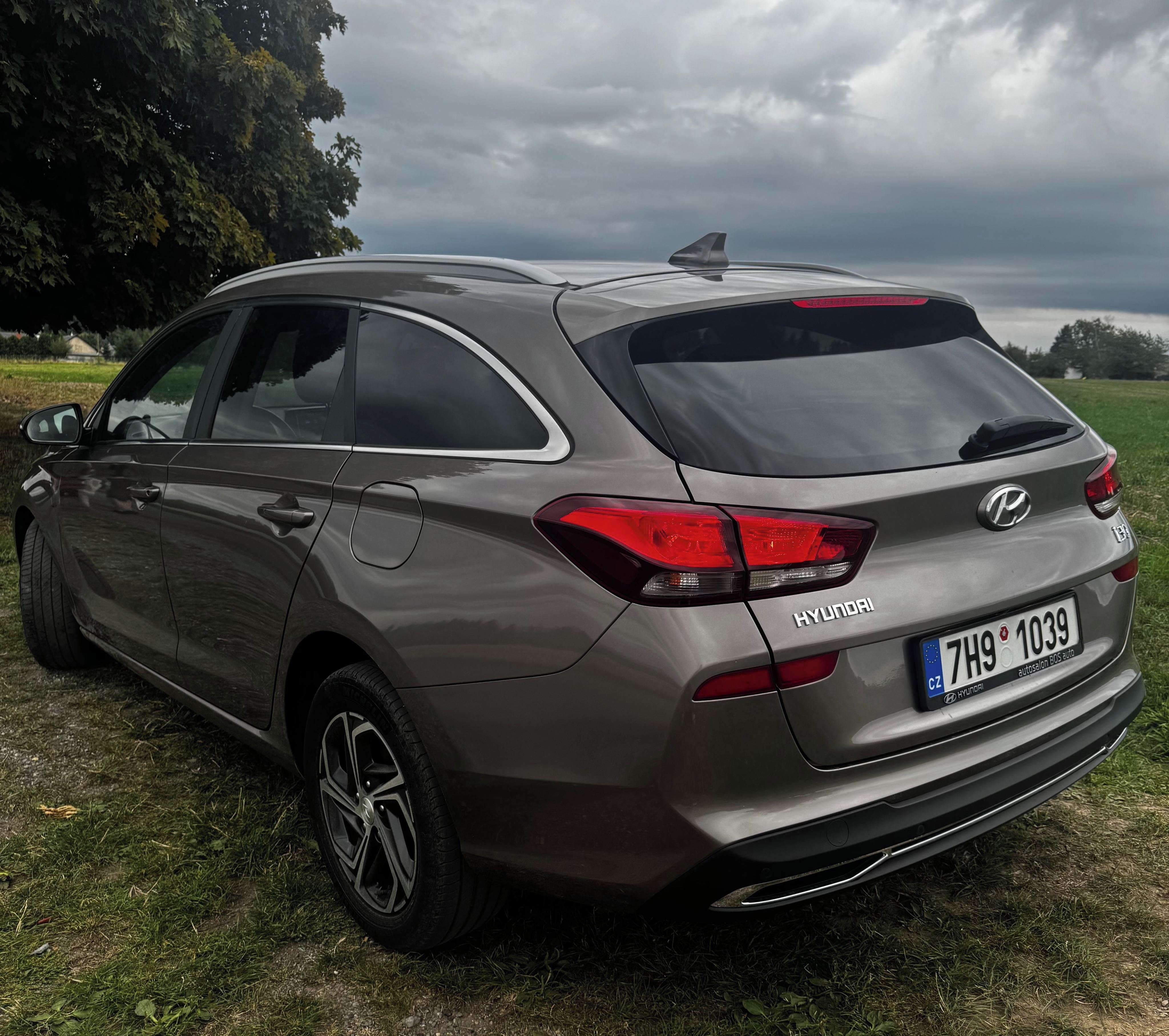 Hyundai i30, 1.5 DPi SMART - fotka 6