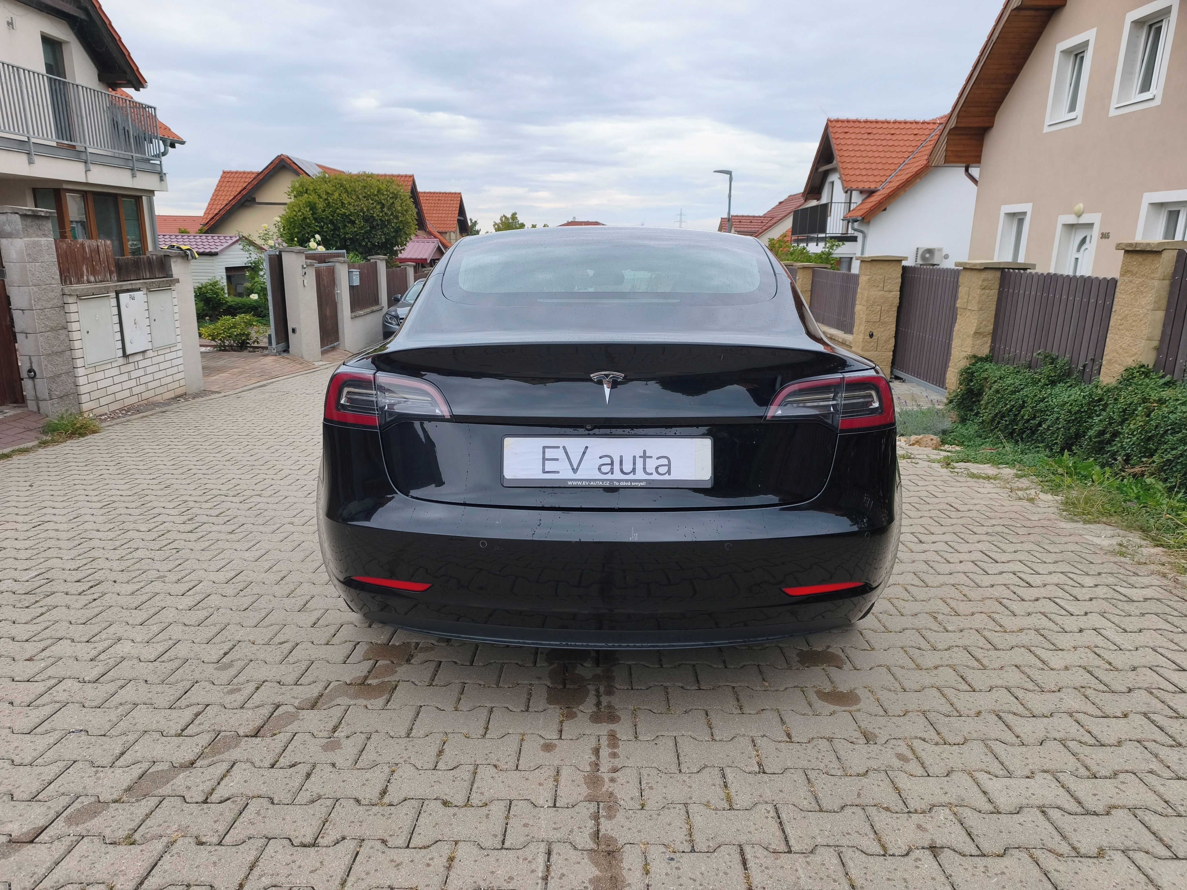 Tesla Model 3, Stadard + SoH 80% - fotka 4