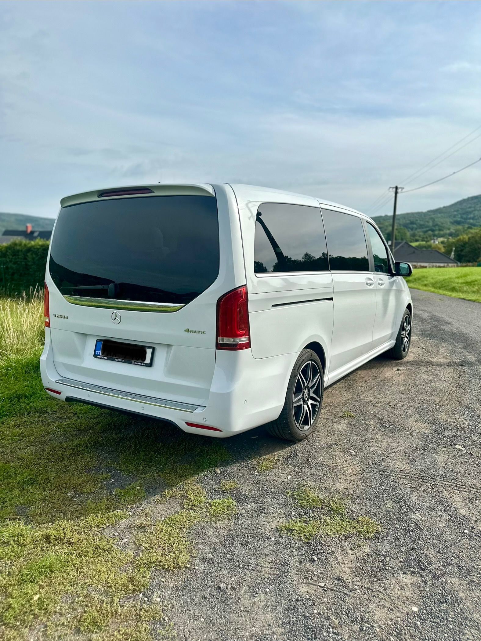 Mercedes-Benz Třídy V, Mercedes-Benz V 250d EXCLUSIVE - fotka 6