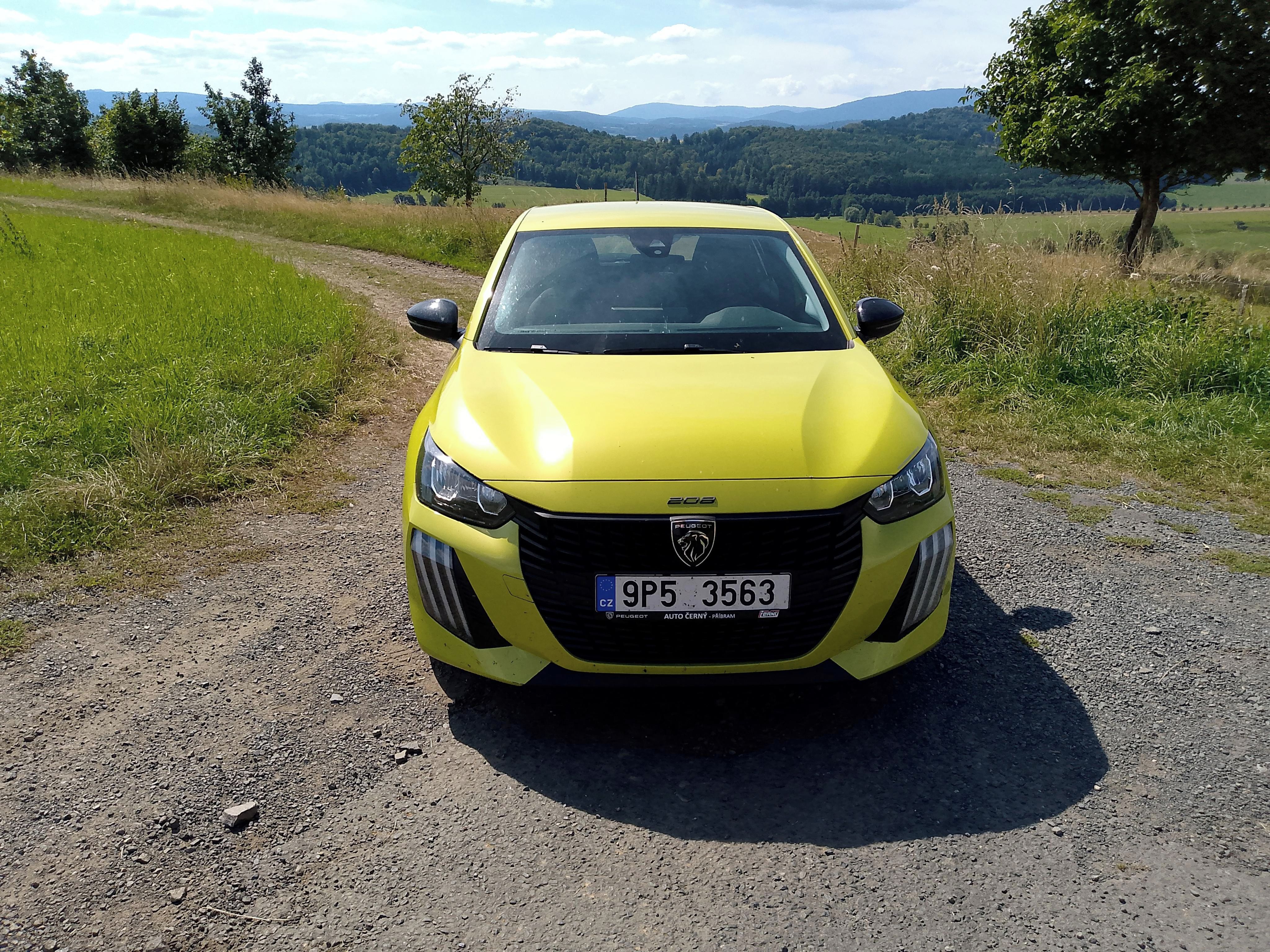 Peugeot 208