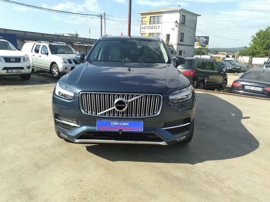 Volvo XC90, D5 AWD INSCRIPTION 7 MÍST DPH - fotka 2