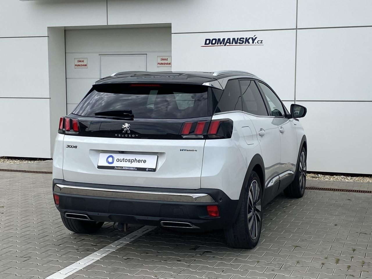 Peugeot 3008, GT HYBRID4 300 4x4 AT8 - fotka 3