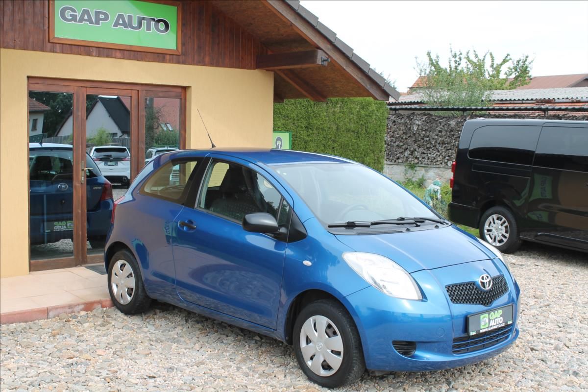 Toyota Yaris, 1.0i 51kW ČR 44TIS.KM KLIMA