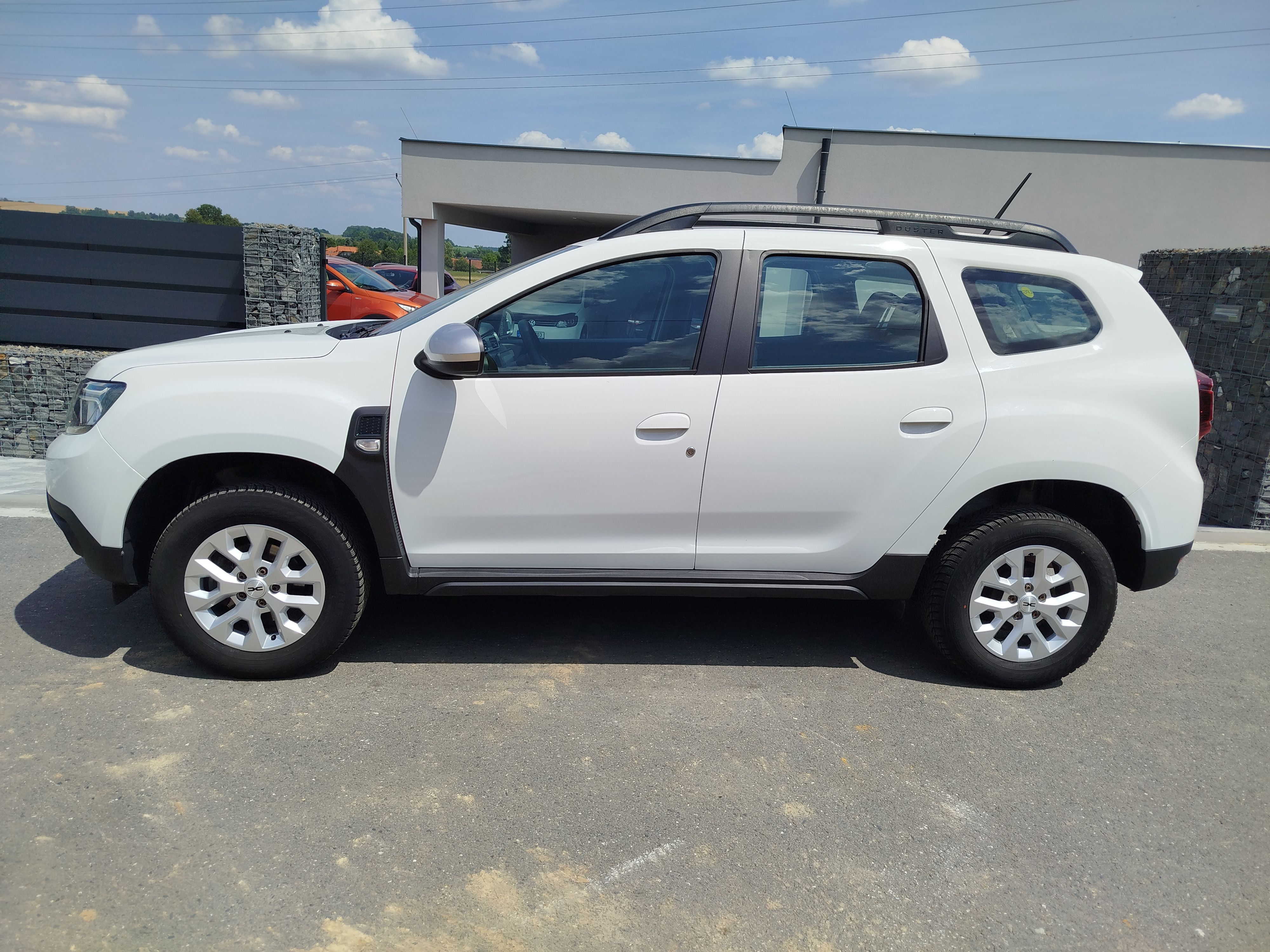 Dacia Duster, 1.0TCe LPG, V ZÁRUCE 1/2029 - fotka 2