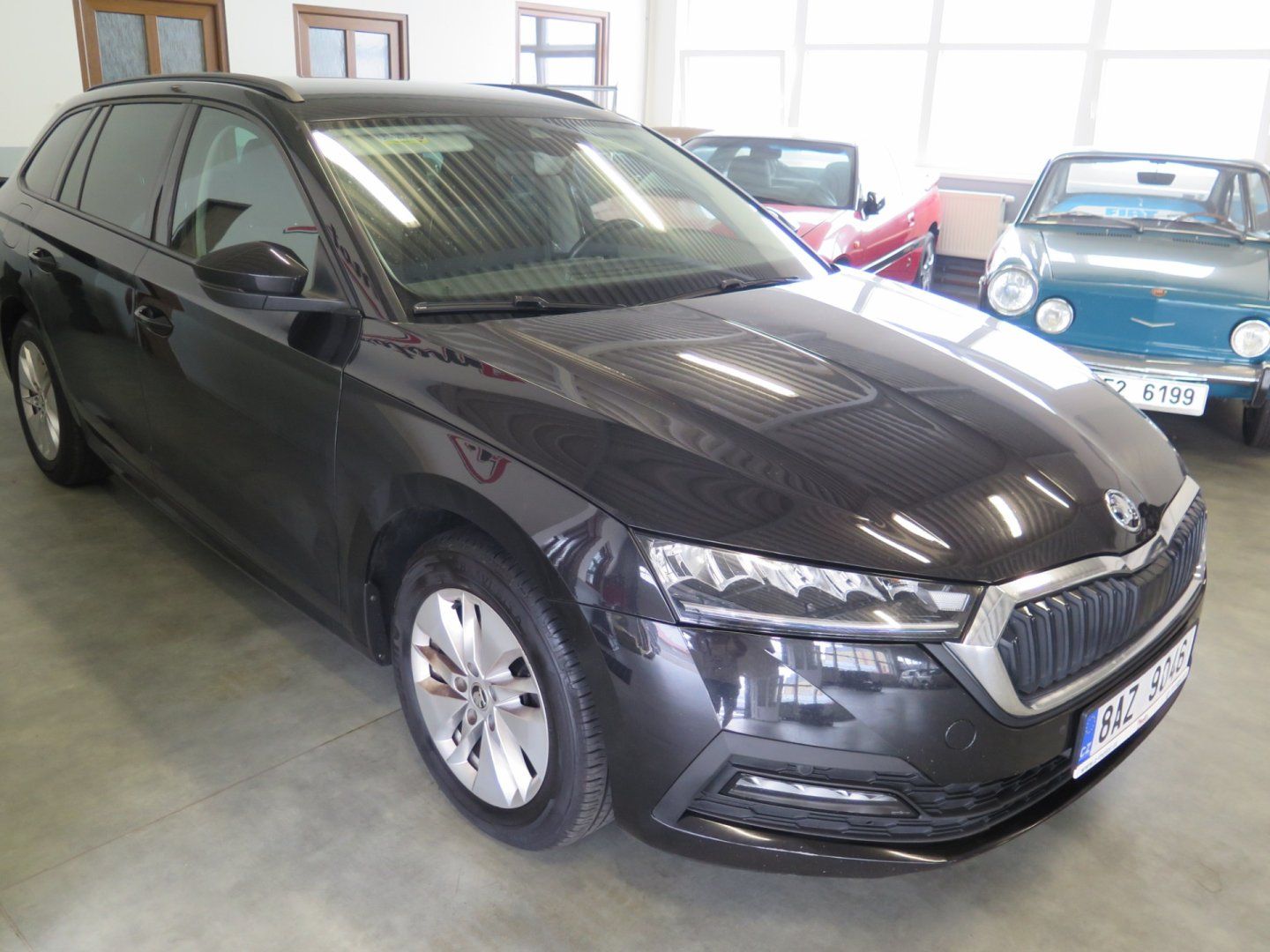 Škoda Octavia, 2.0TDI,Ambit+,navi,kamera,DPH - fotka 5