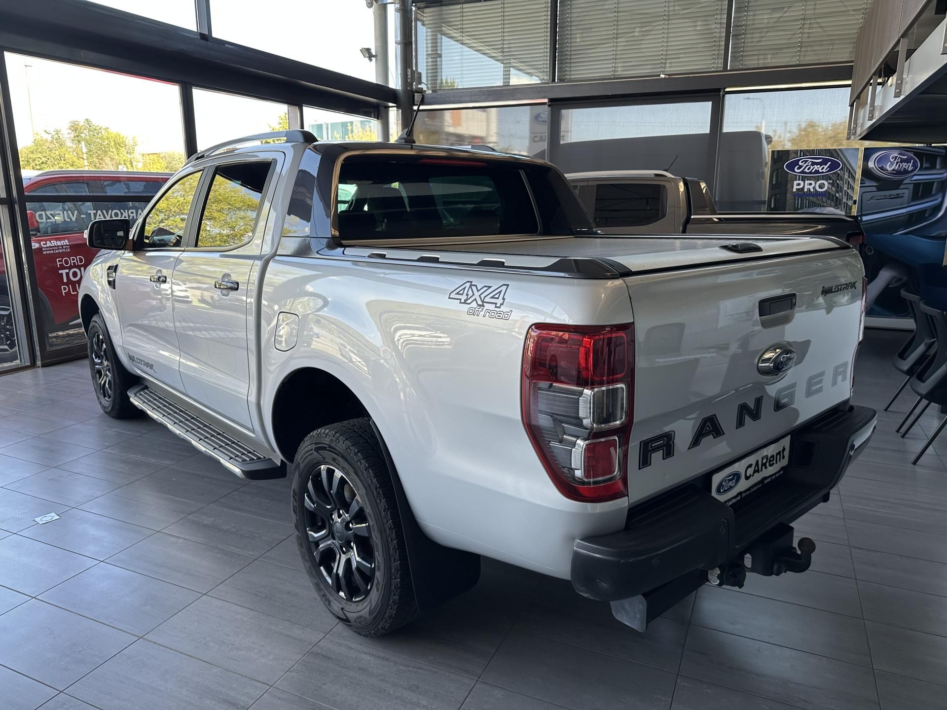 Ford Ranger, Wildtrak 2.0 EcoBlue 213k aut - fotka 2