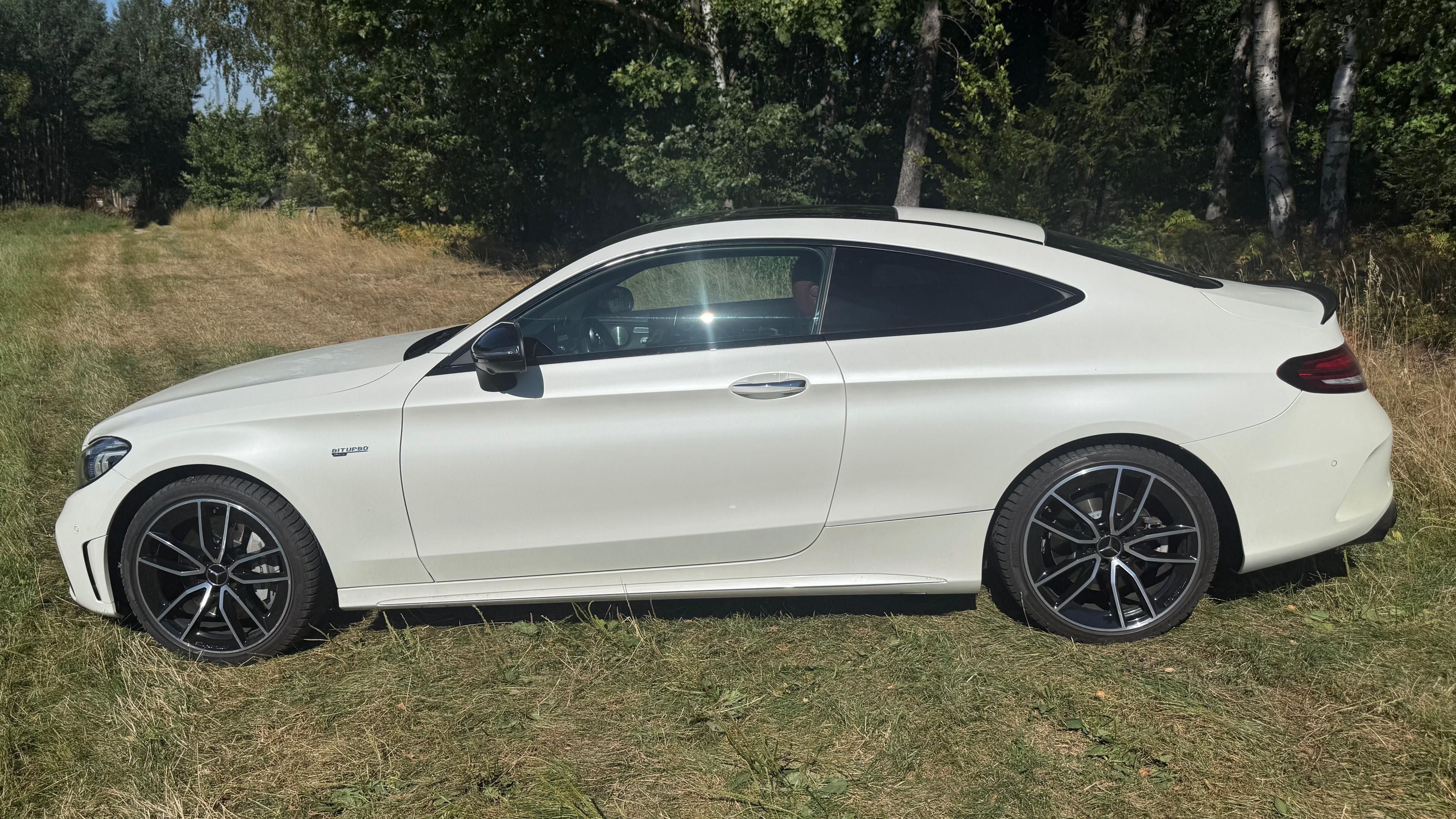 Mercedes-Benz Třídy C, Mercedes C43 AMG 4-MATIC - fotka 4