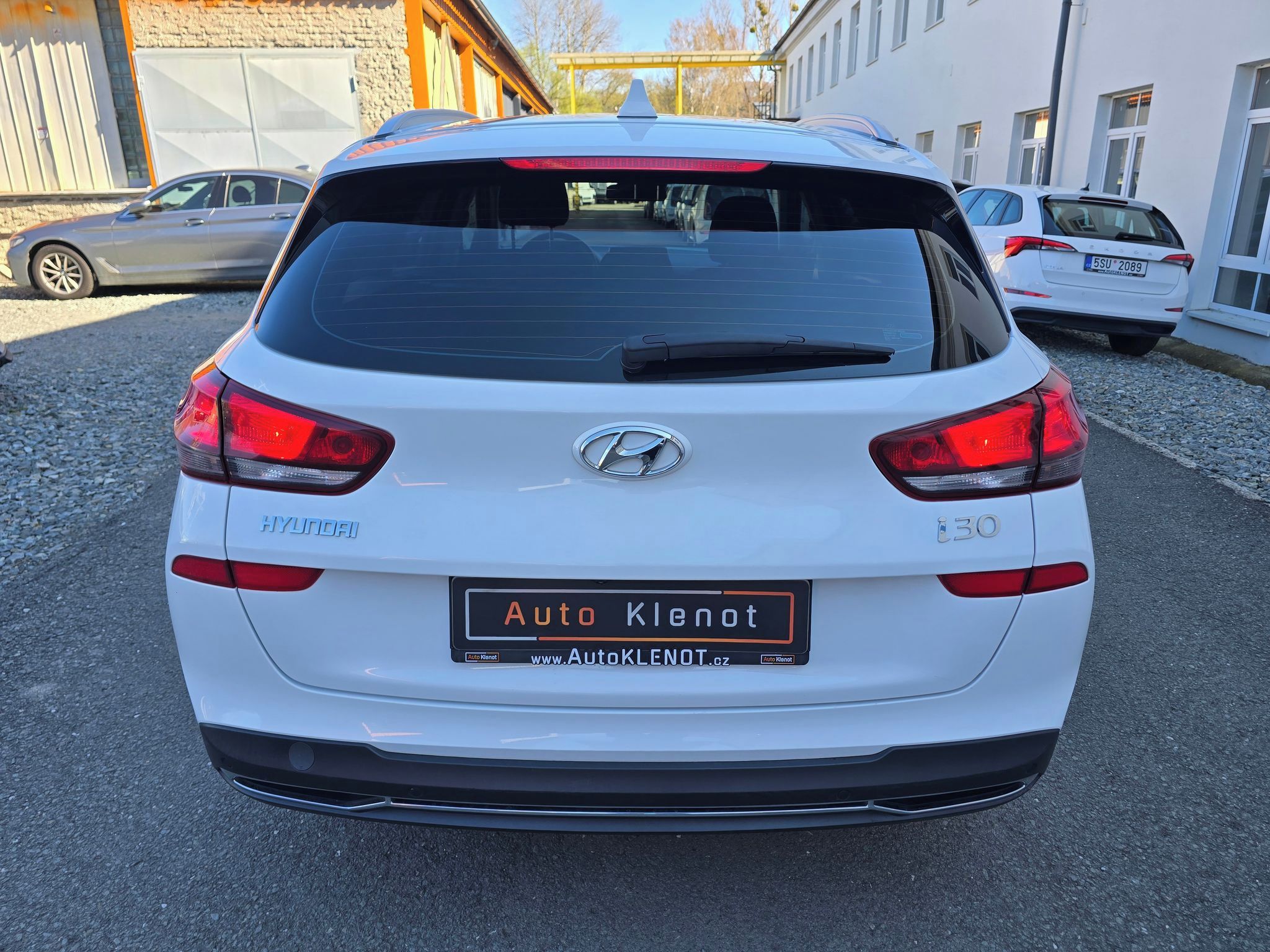 Hyundai i30, 1.6CRDi COMFORT LED KAMERA NAV - fotka 6