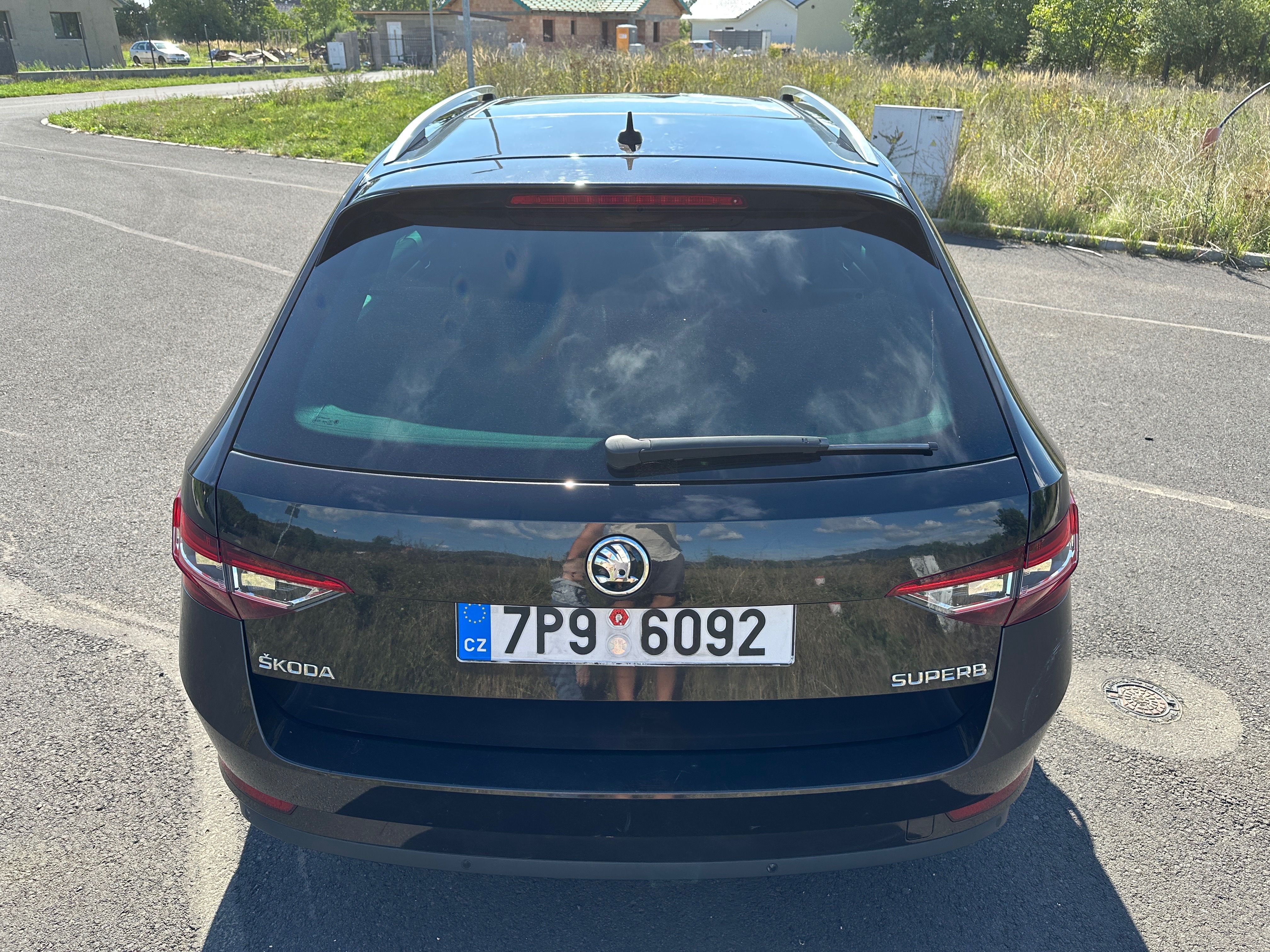 Škoda Superb, Škoda Superb 2.0tdi 140kw DSG - fotka 5