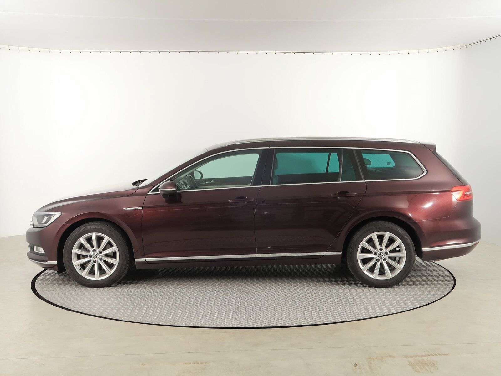 Volkswagen Passat, 2.0 TDI, Highline, 4X4 - fotka 3