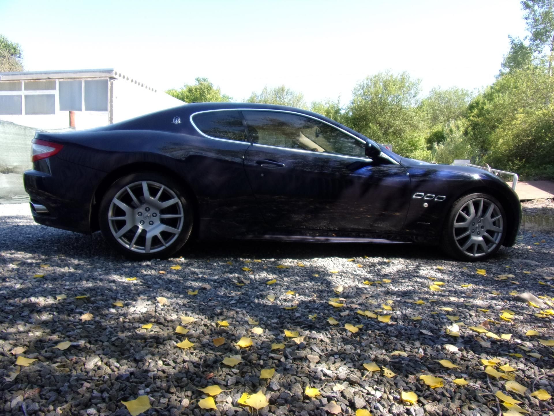 Maserati GranTurismo, 4.7S 440PS V8 AUTOMAT 80 000KM - fotka 4