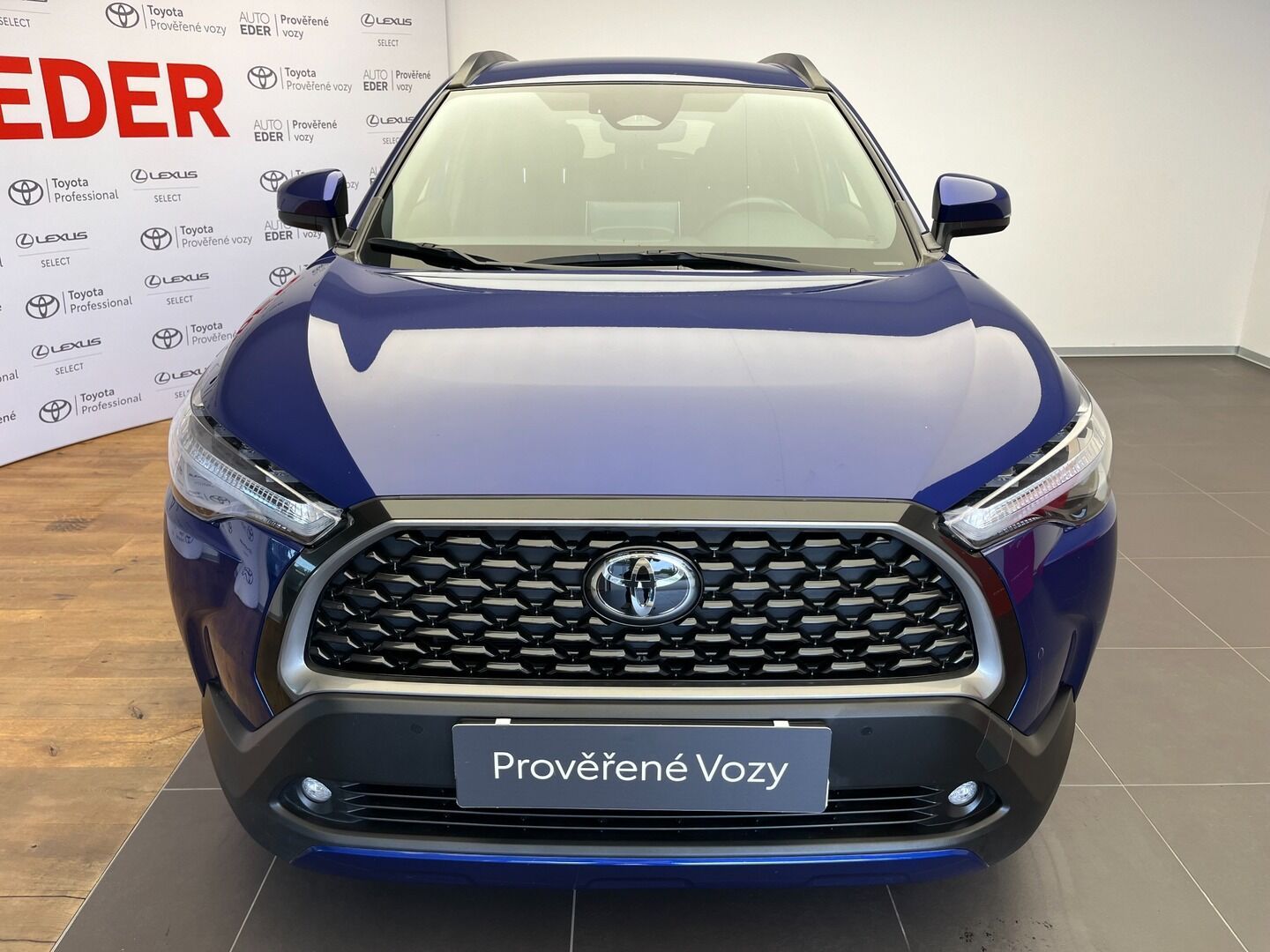 Toyota Corolla Cross, 2.0L Hybrid Style Tech 2x4 - fotka 2