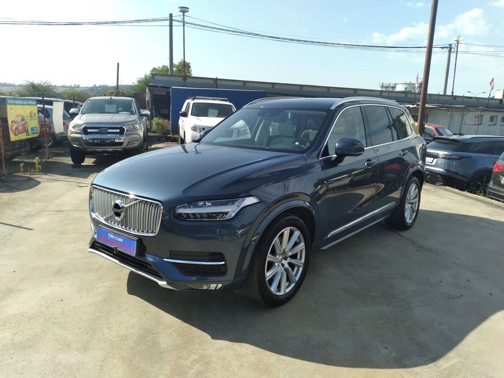Volvo XC90, D5 AWD INSCRIPTION 7 MÍST DPH - fotka 3