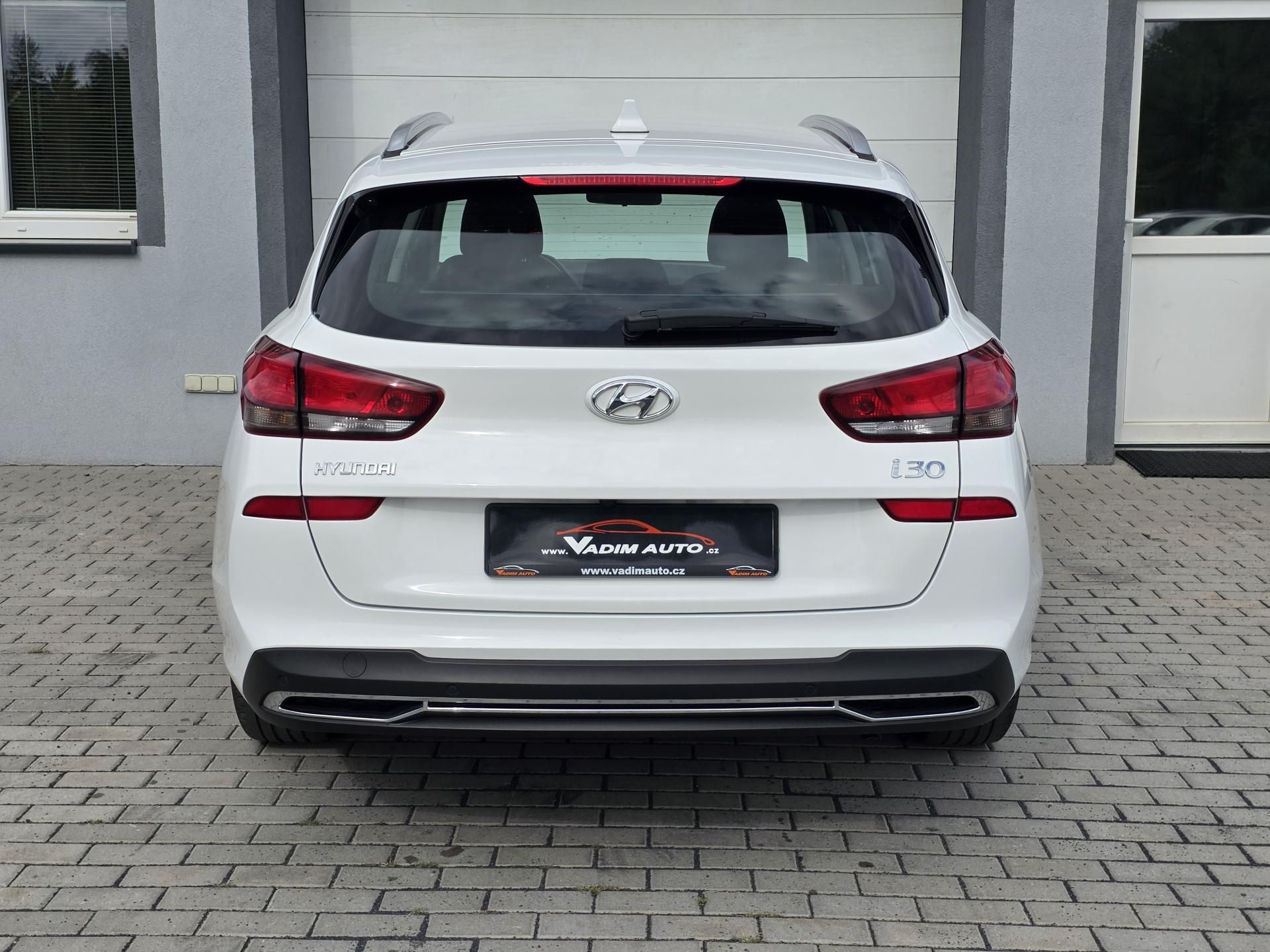 Hyundai i30, 1.0T-GDi 88kW Comfort ČR NOVÉ - fotka 6