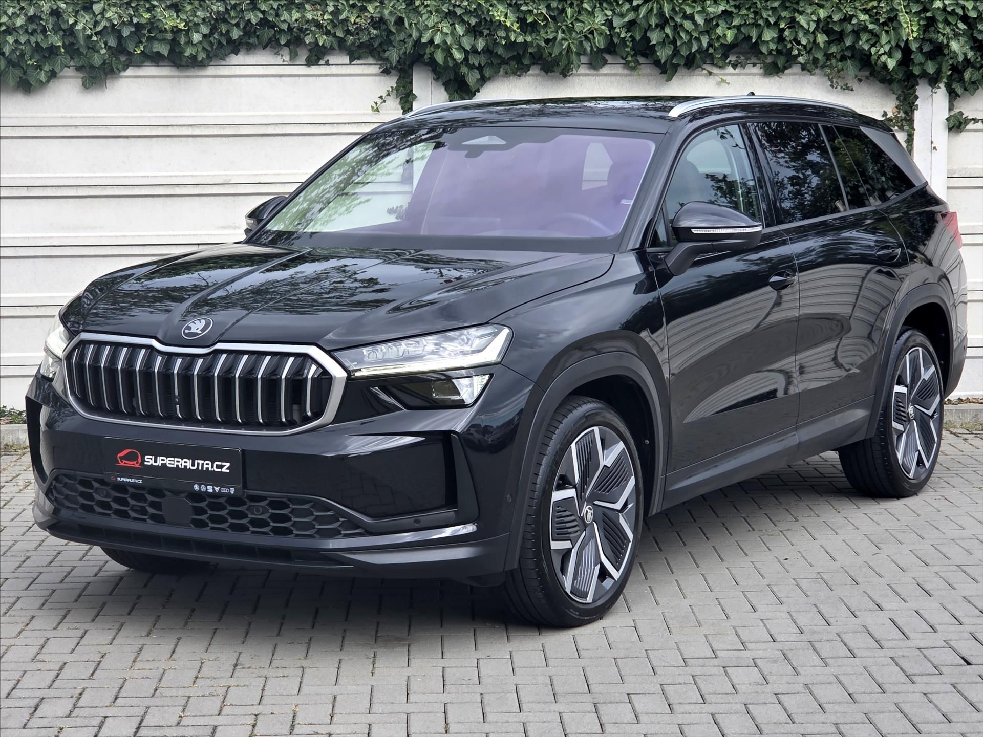 Škoda Kodiaq, 2,0 TDi DSG 4x4 Exclusive Sele - fotka 3