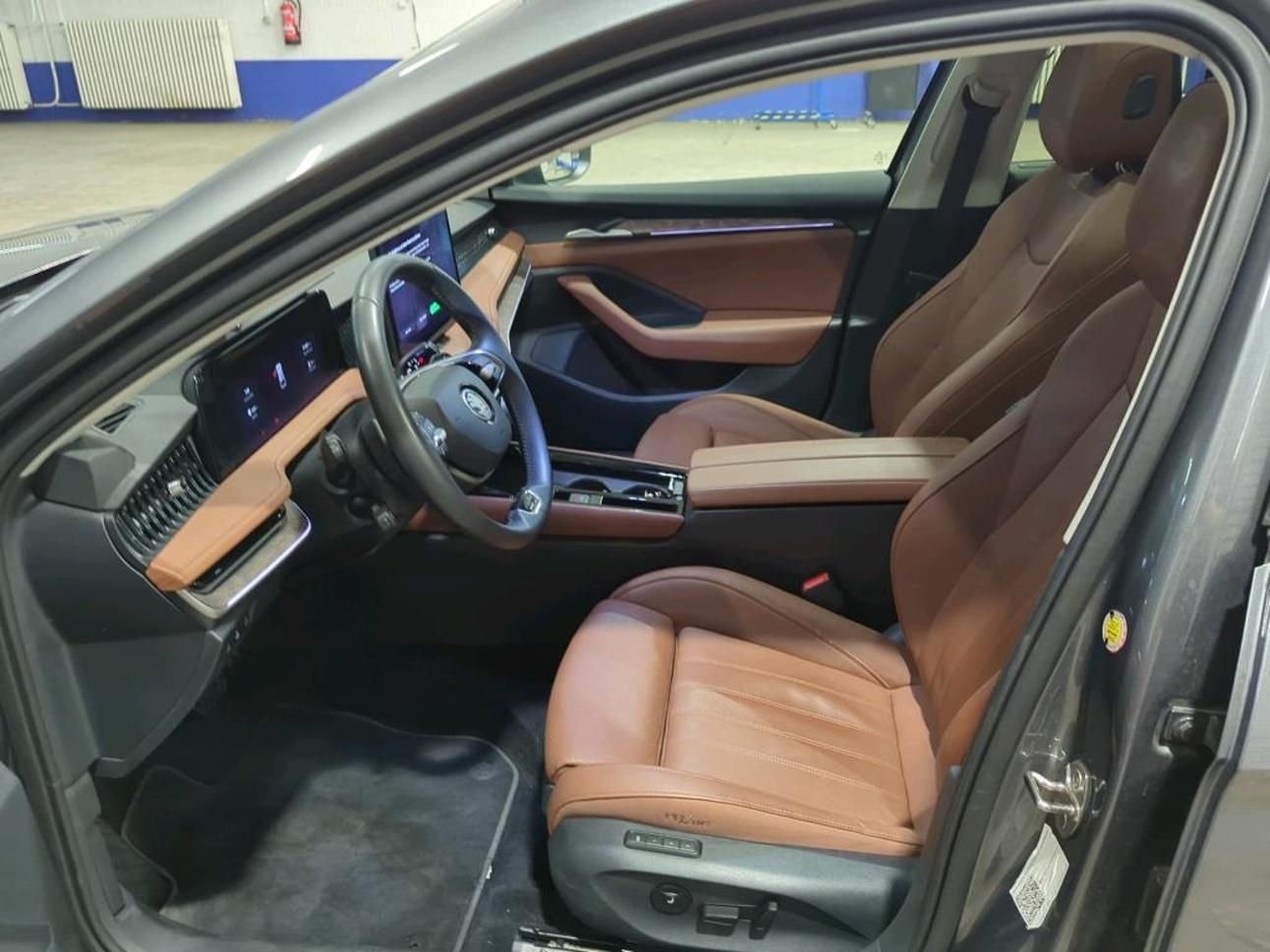 Škoda Superb, Combi 1,5TSi iV 110kw DSG L&K - fotka 6