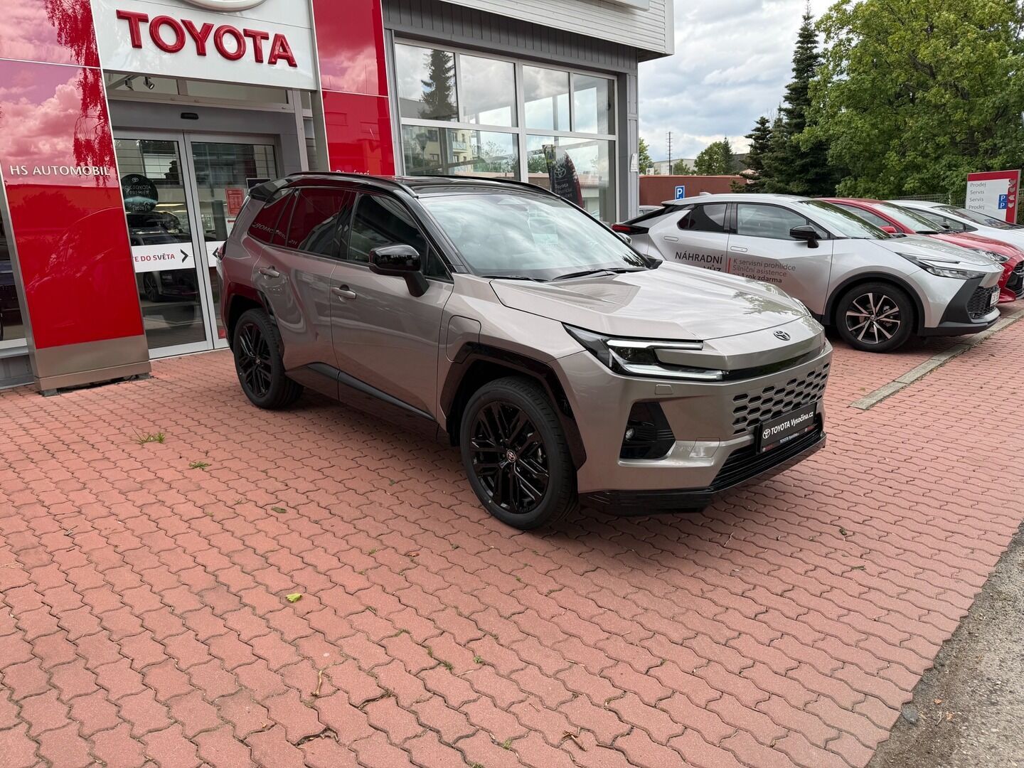 Toyota Rav4, 2.5 hybrid e-CVT Style 4x4 - fotka 3
