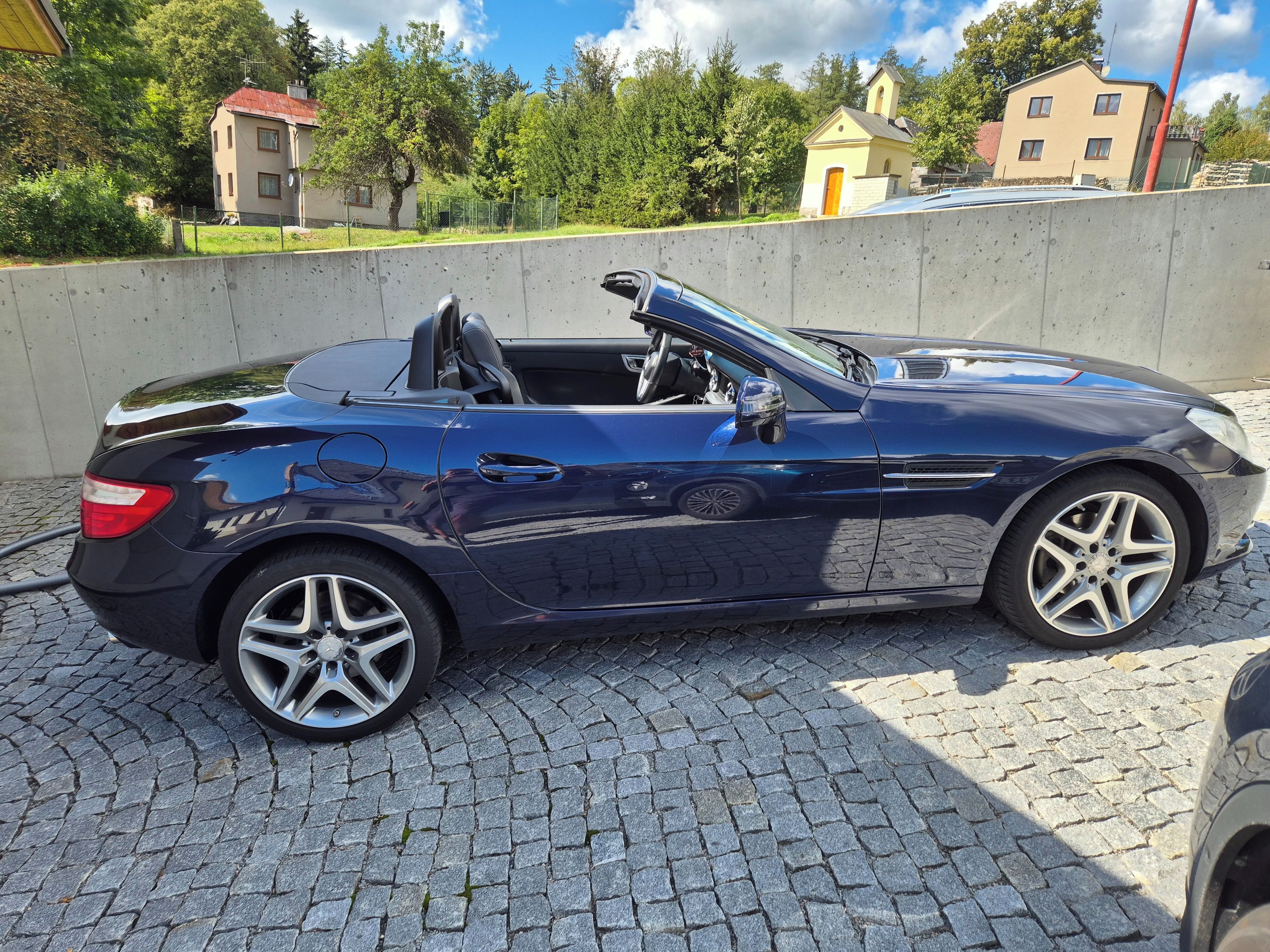 Mercedes-Benz SLK, R172 MANUÁL - fotka 2