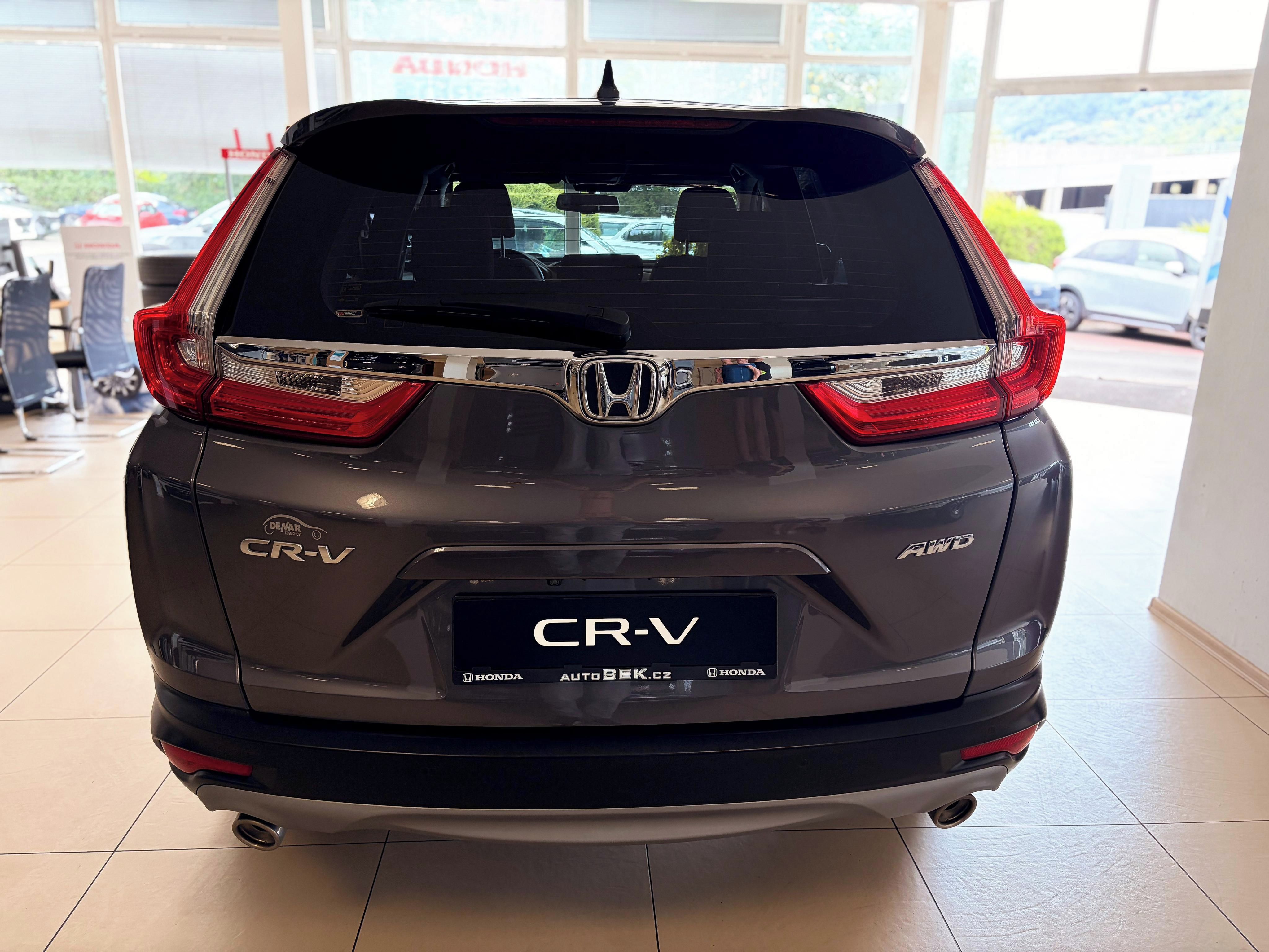Honda CR-V, 1,5 Turbo 6MT Elegance AWD - fotka 5