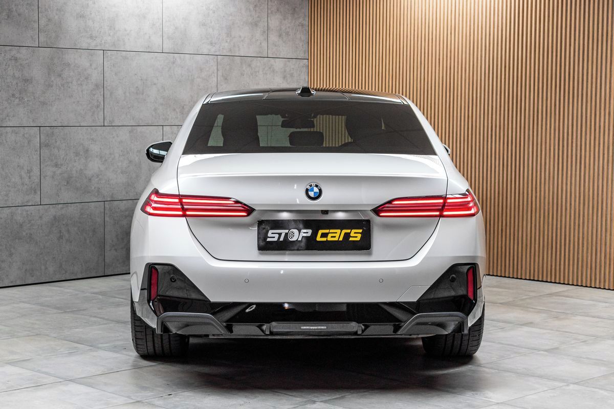 BMW Řada 5, 540d xDrive ///M*HK*ČR*ZÁRUKA - fotka 5