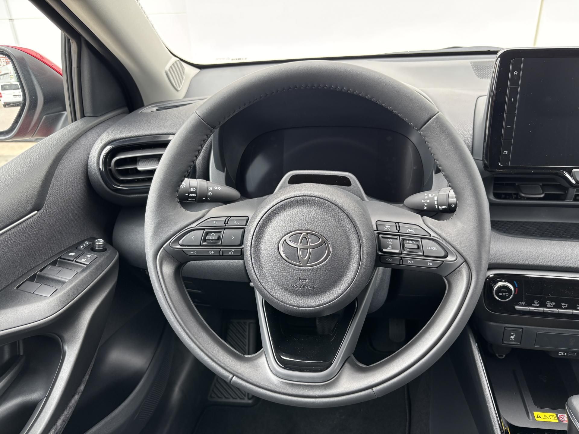 Toyota Yaris, Style 1,5 HEV AT - fotka 6