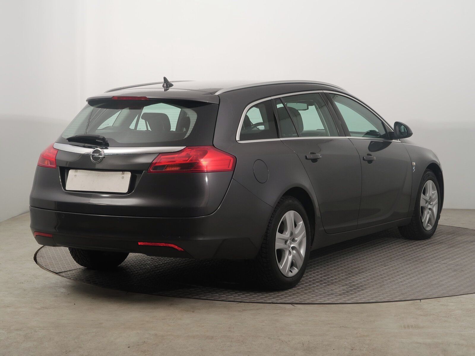 Opel Insignia, 2.0 CDTI, po STK - fotka 5