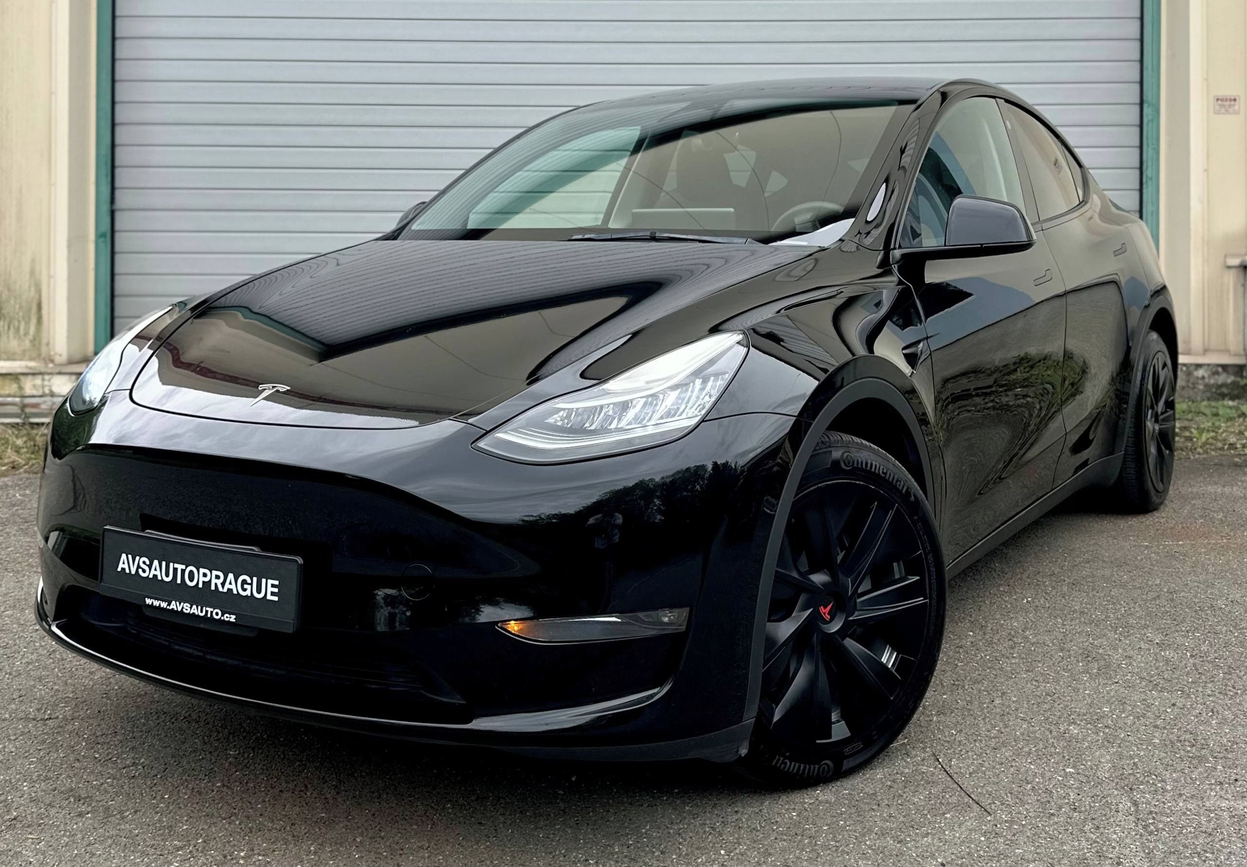 Tesla Model Y, LONG RANGE DUAL MOTOR AWD - fotka 3