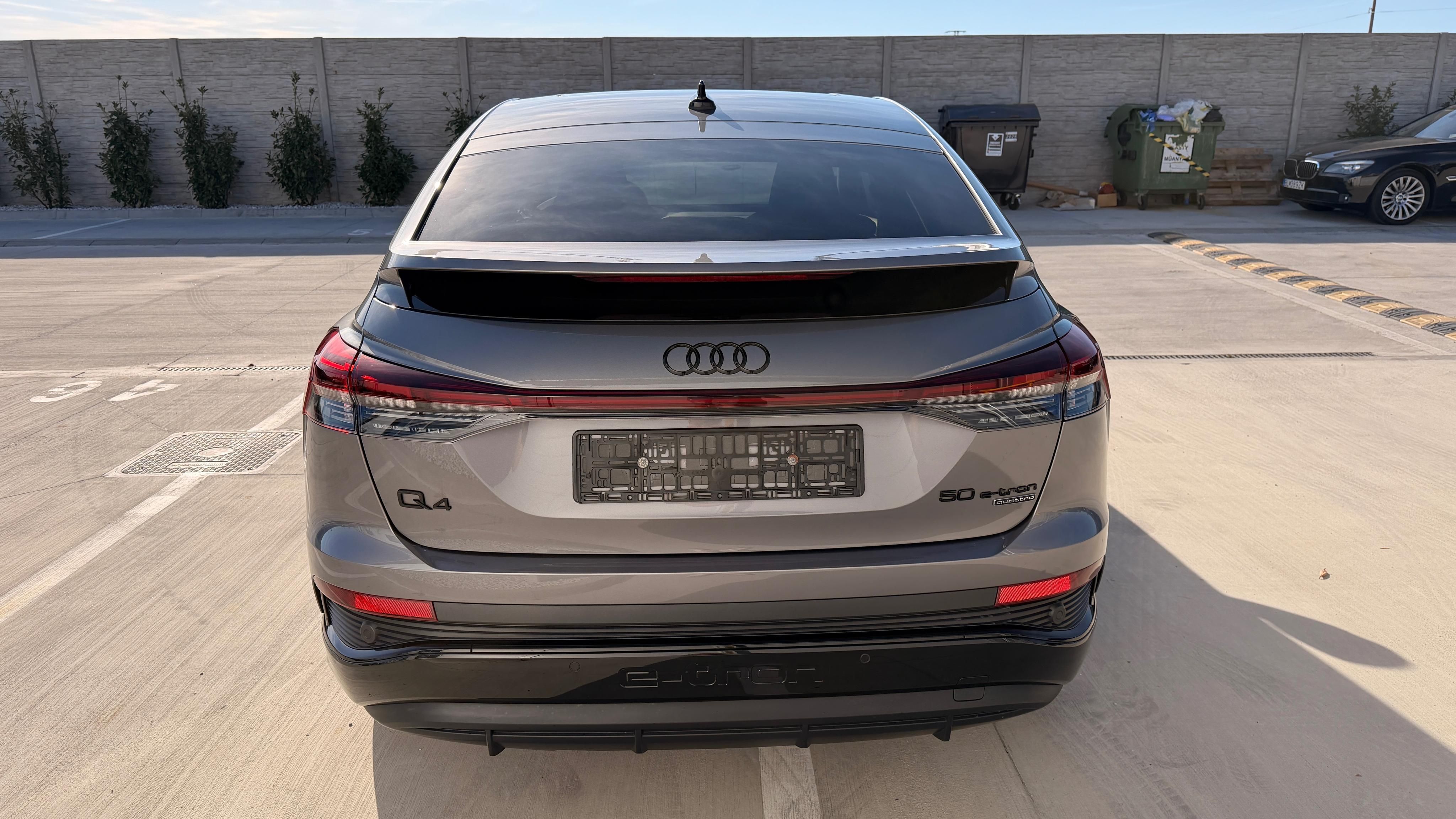 Audi e-tron, Audi Q4 e-tron 50 Sportback - fotka 6