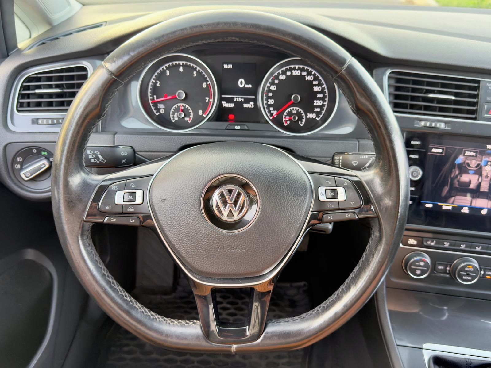 Volkswagen Golf, FACELIFT 1.5 TSI 96 kW | LED - fotka 6