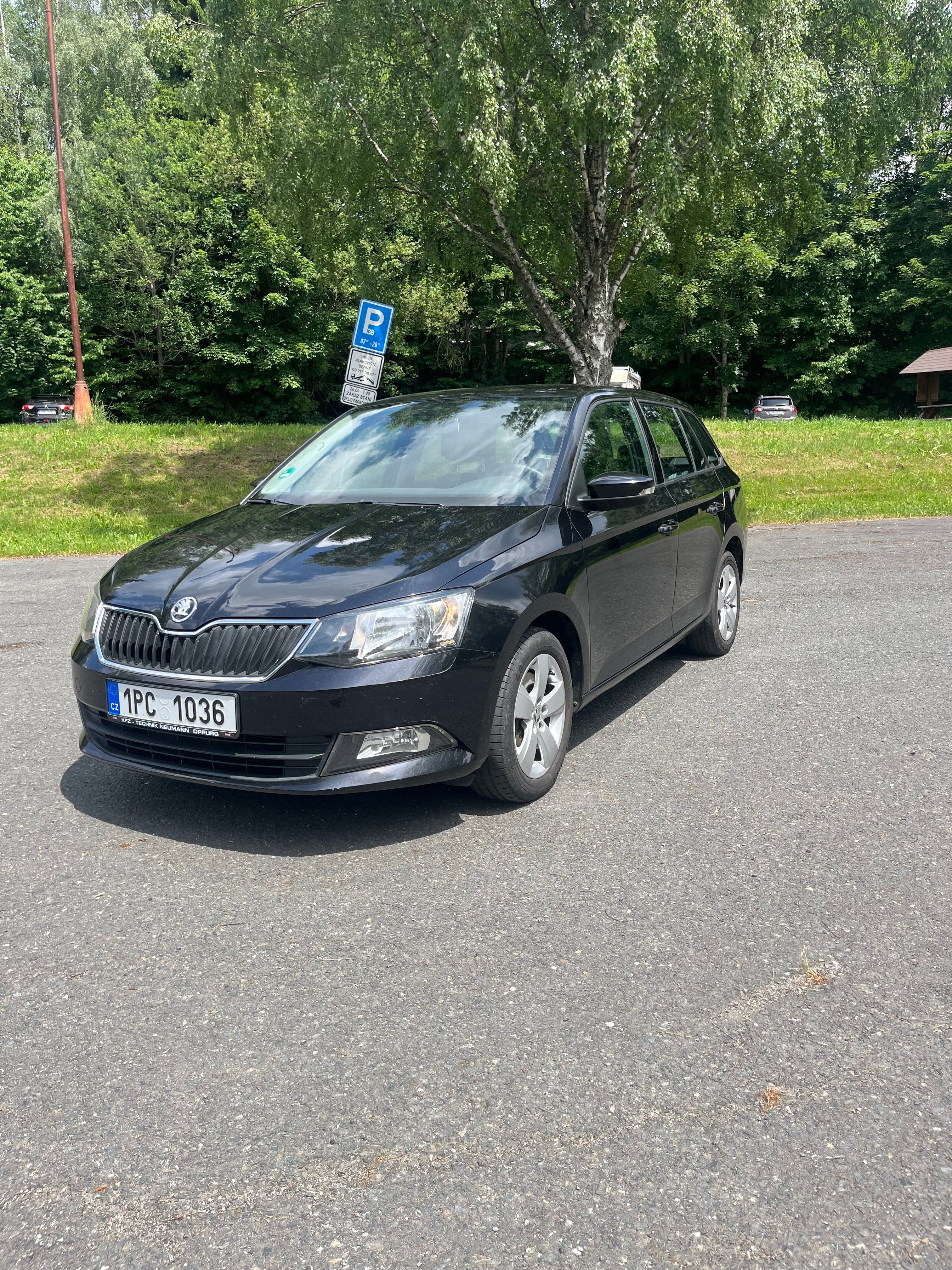 Škoda Fabia, 1.2TSI 81KW-serviska,nebourané