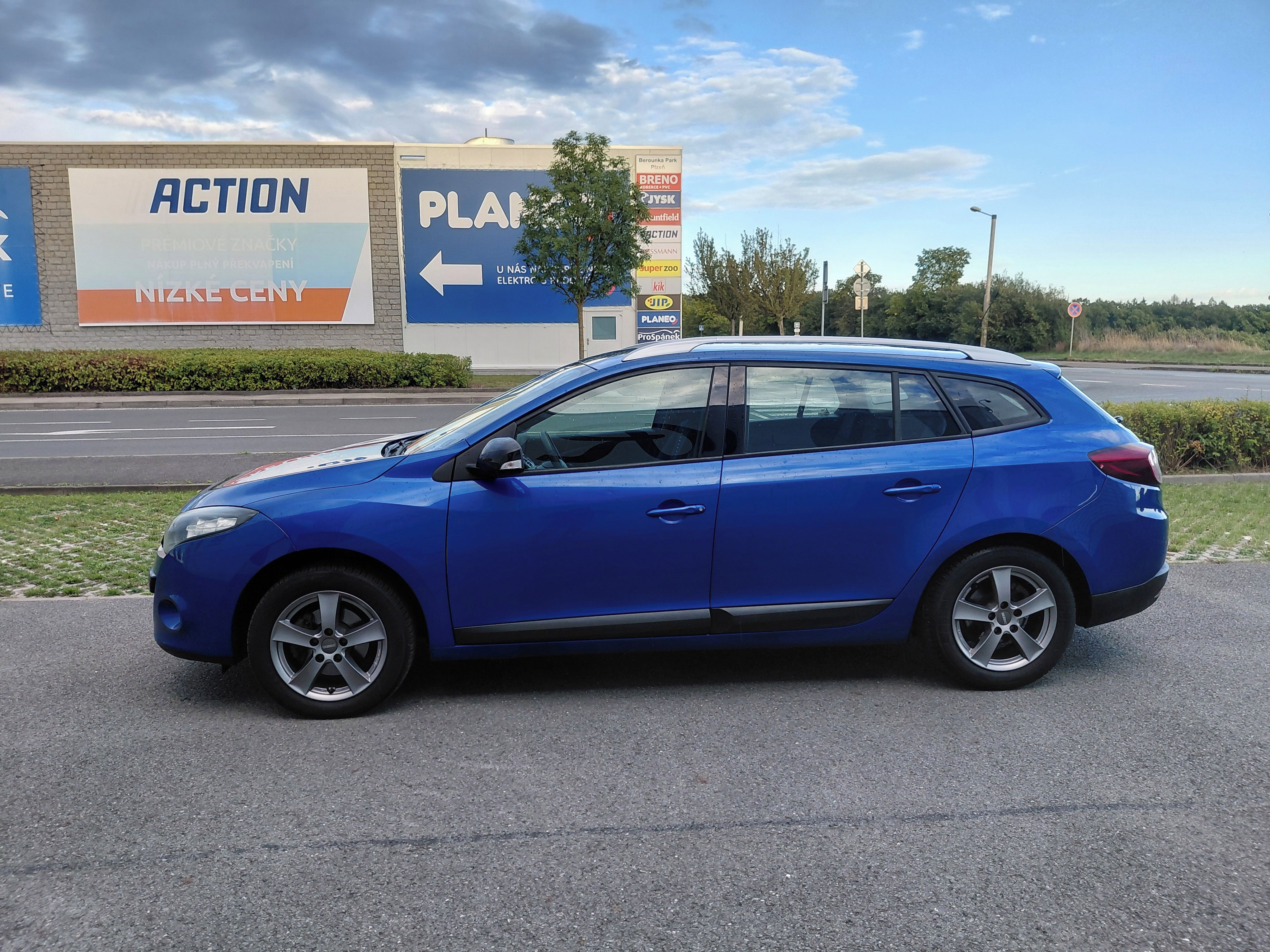 Renault Mégane, 1.6 16V 2.MAJ,PĚKNÉ,SPOLEHLIVÉ - fotka 4