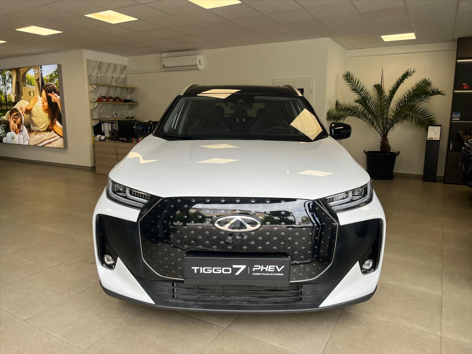 Chery Tiggo 7 PHEV, 1,5   Unique - fotka 2