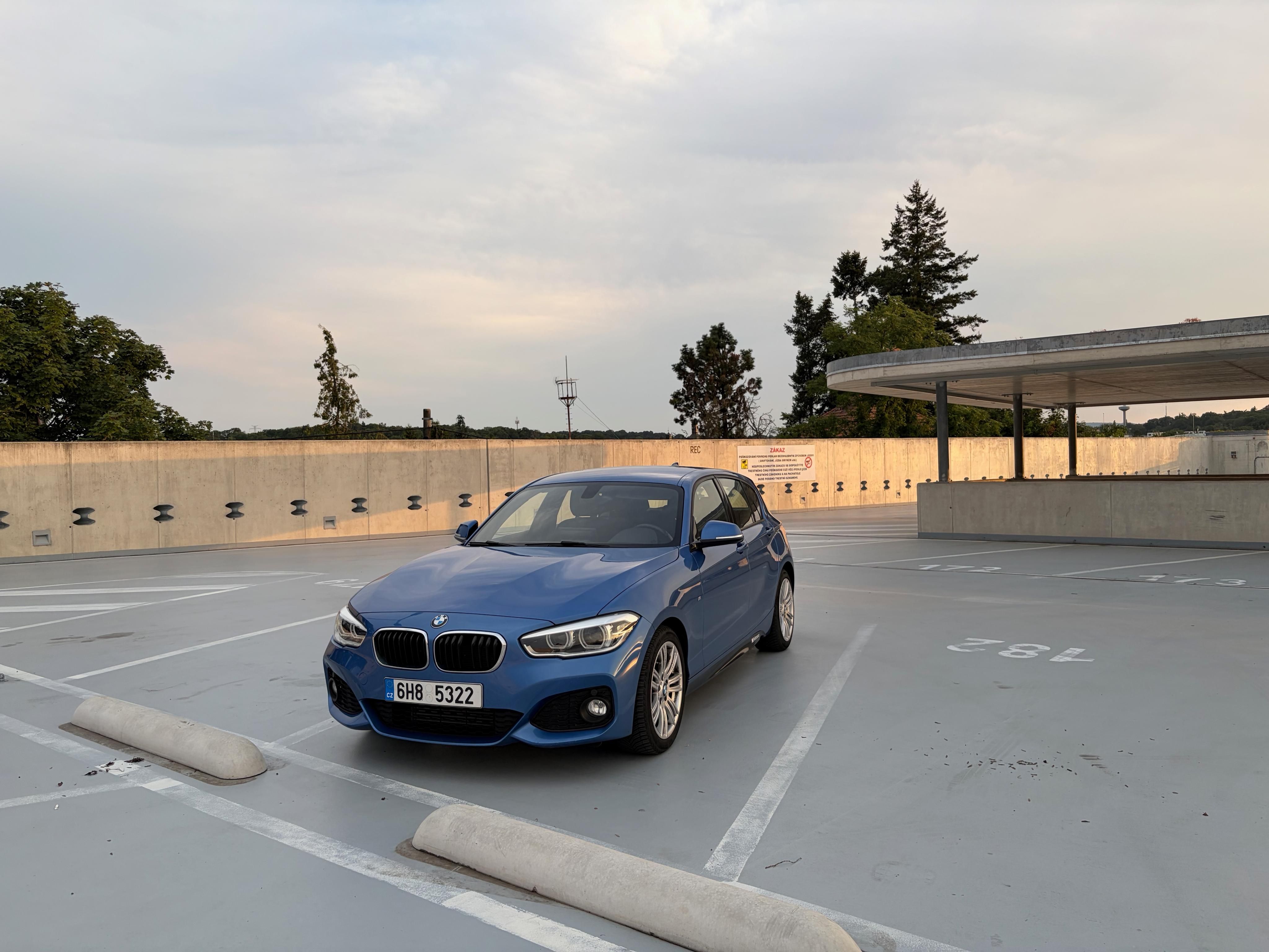 BMW Řada 1, 116i M Sport, manuál, CarPlay - fotka 2