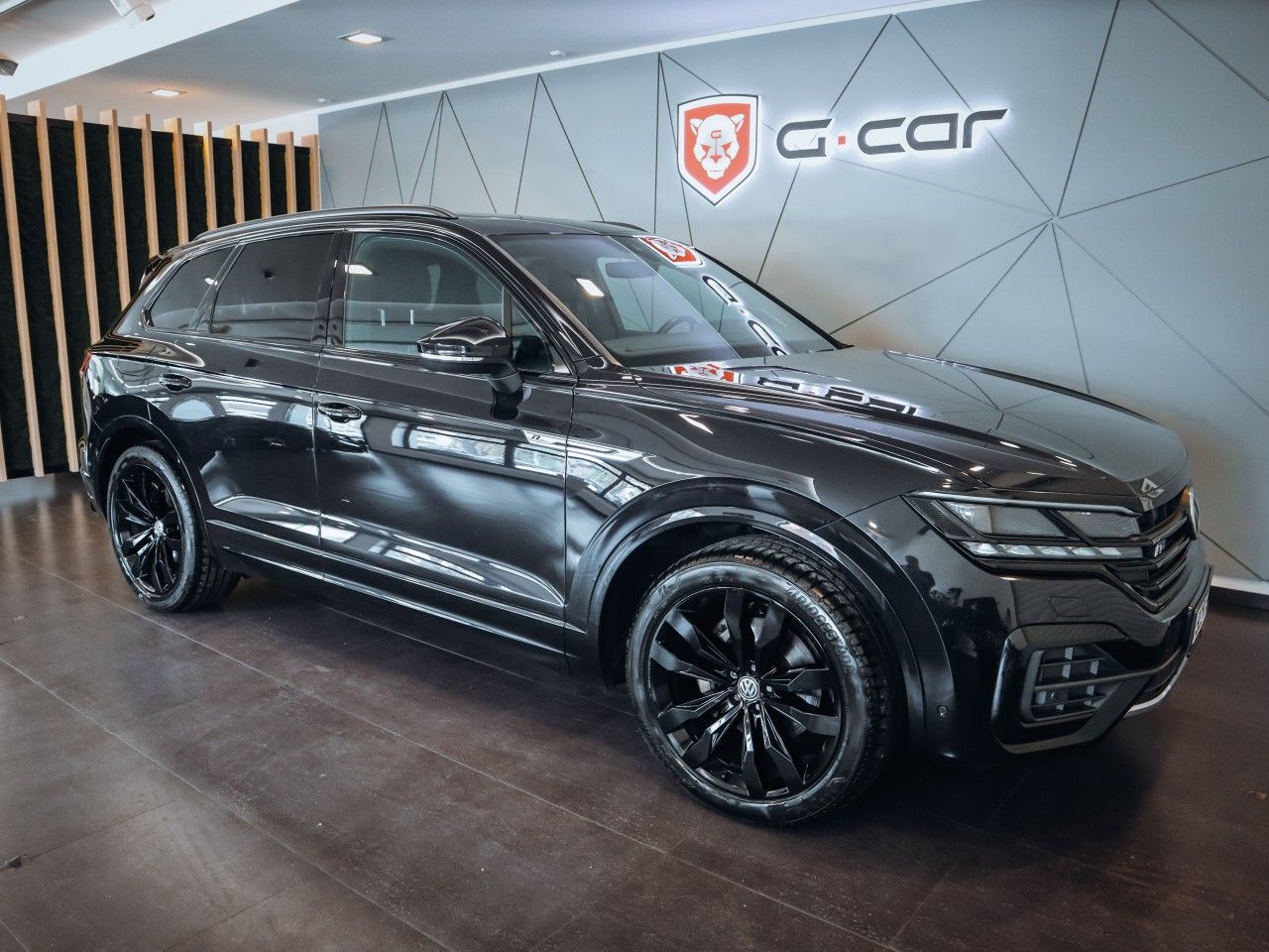 Volkswagen Touareg, R-Line 4Motion 3.0 TDI 210kW - fotka 3