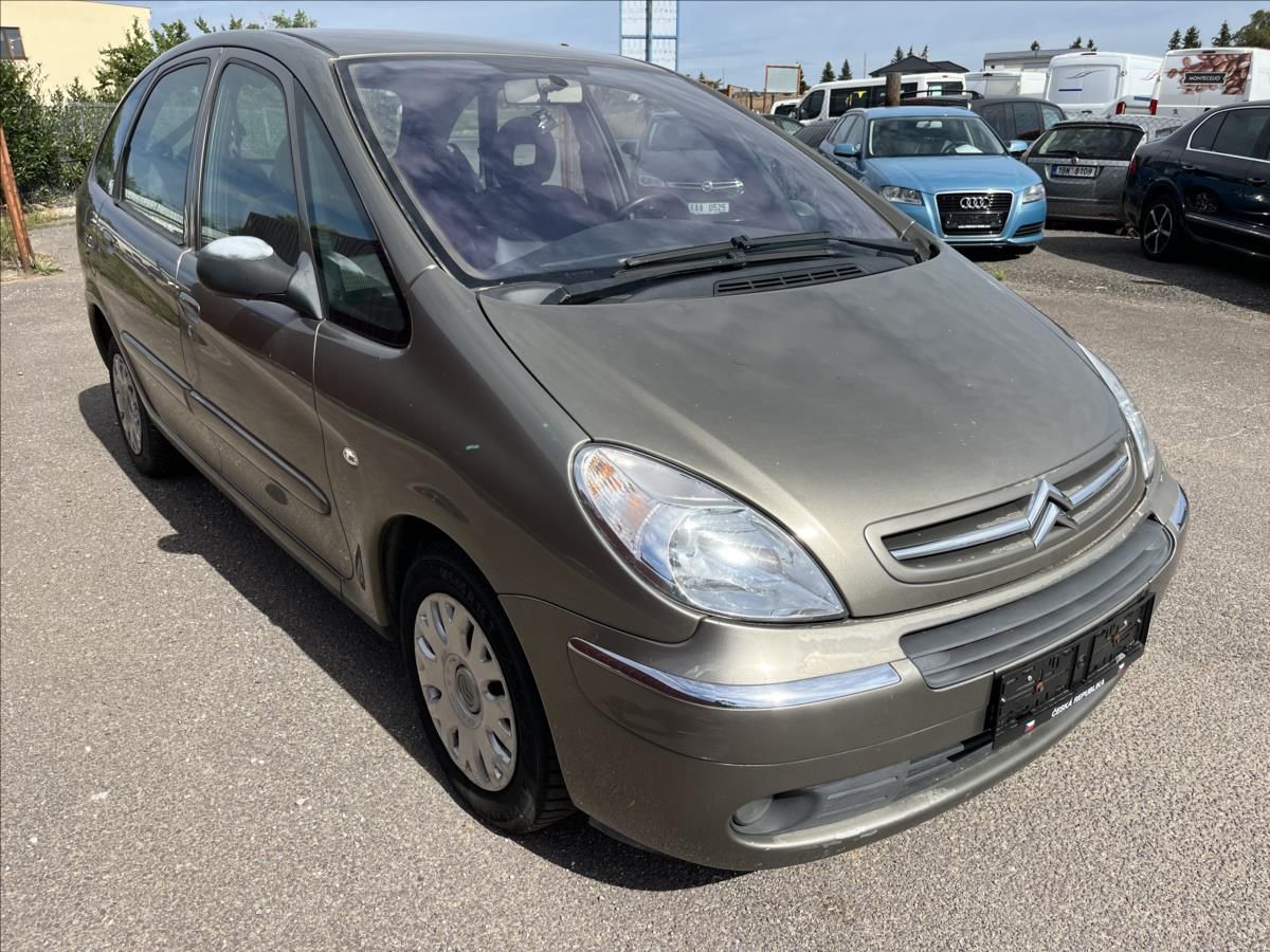 Citroën Xsara Picasso, 1,6 i KLIMA ROZVODY STk 8/28 - fotka 3