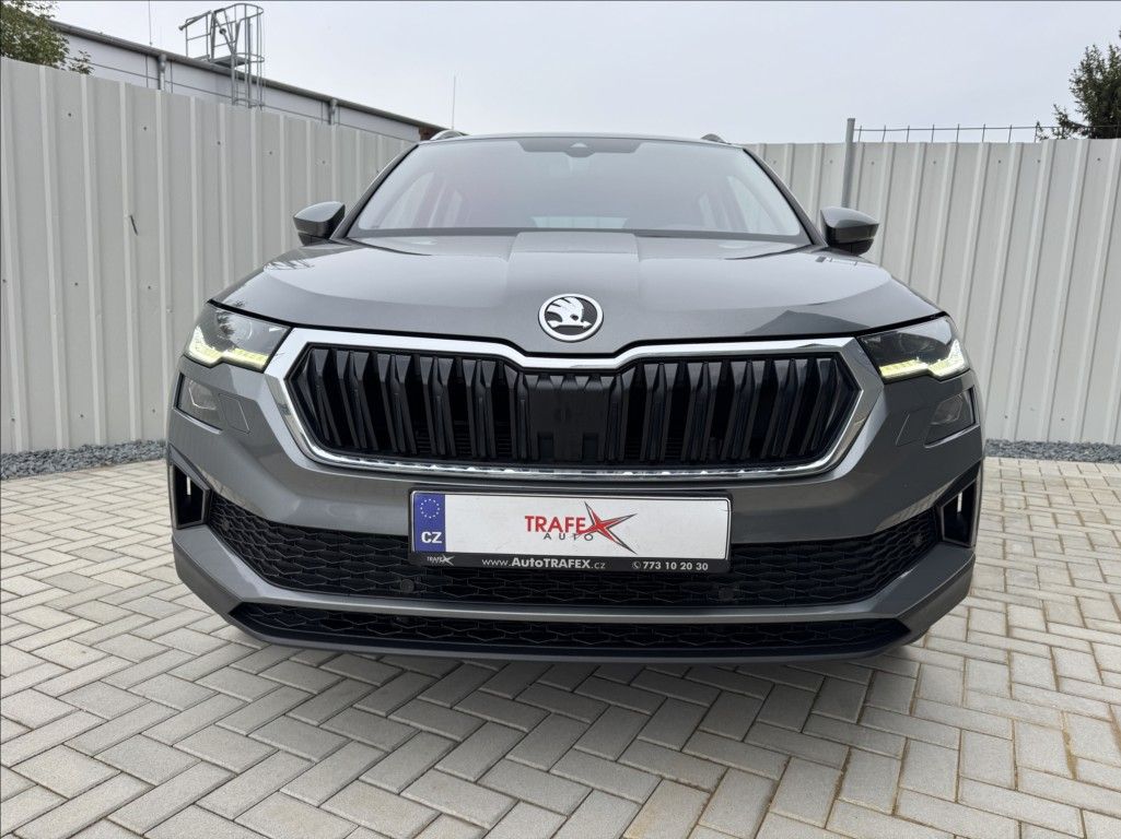 Škoda Karoq, 2,0 TDI DSG STYLE DPH 1.maj ČR - fotka 2