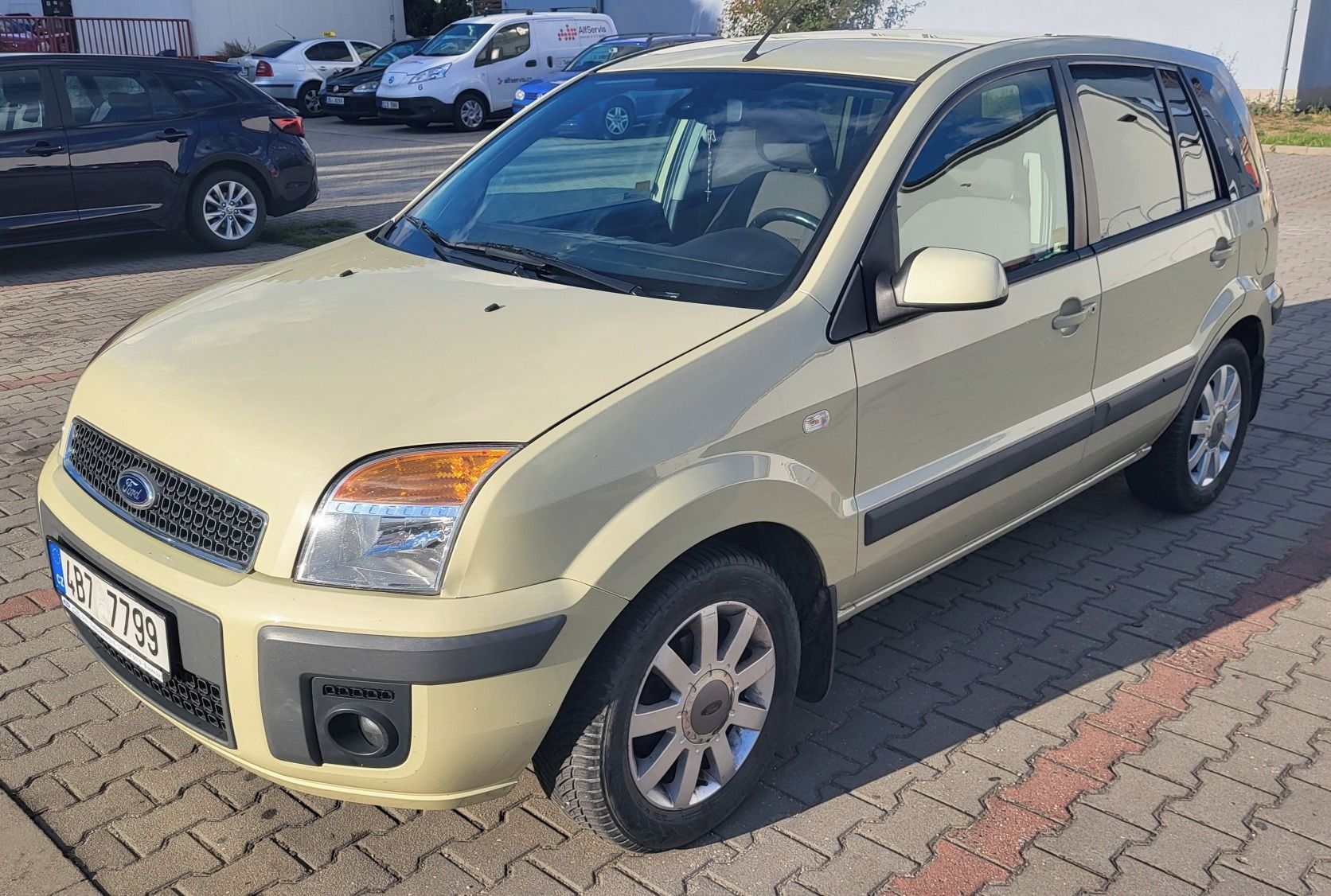 Ford Fusion, 1,4i Duratec, CZ - 1. majitel - fotka 6