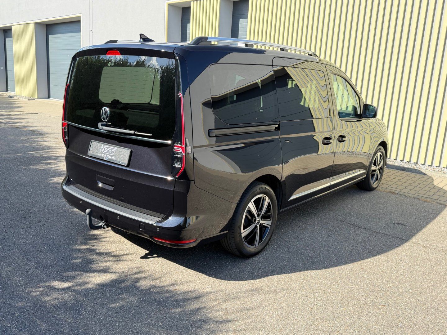 Volkswagen Caddy, MAXI 2.0TDi  DSG! STYLE! Tažné - fotka 5