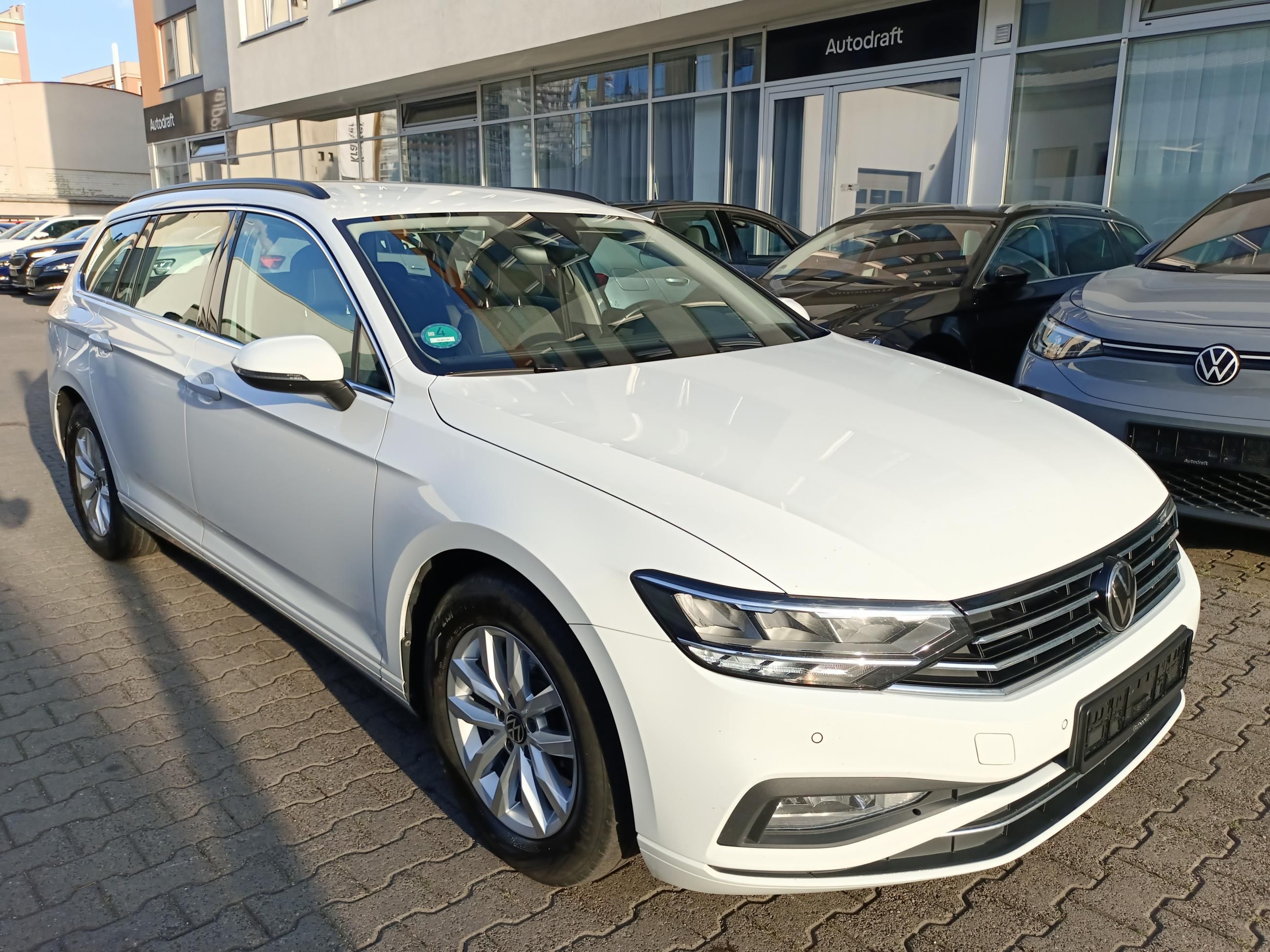 Volkswagen Passat Variant, 2.0 TDI 110kW DSG / Záruka